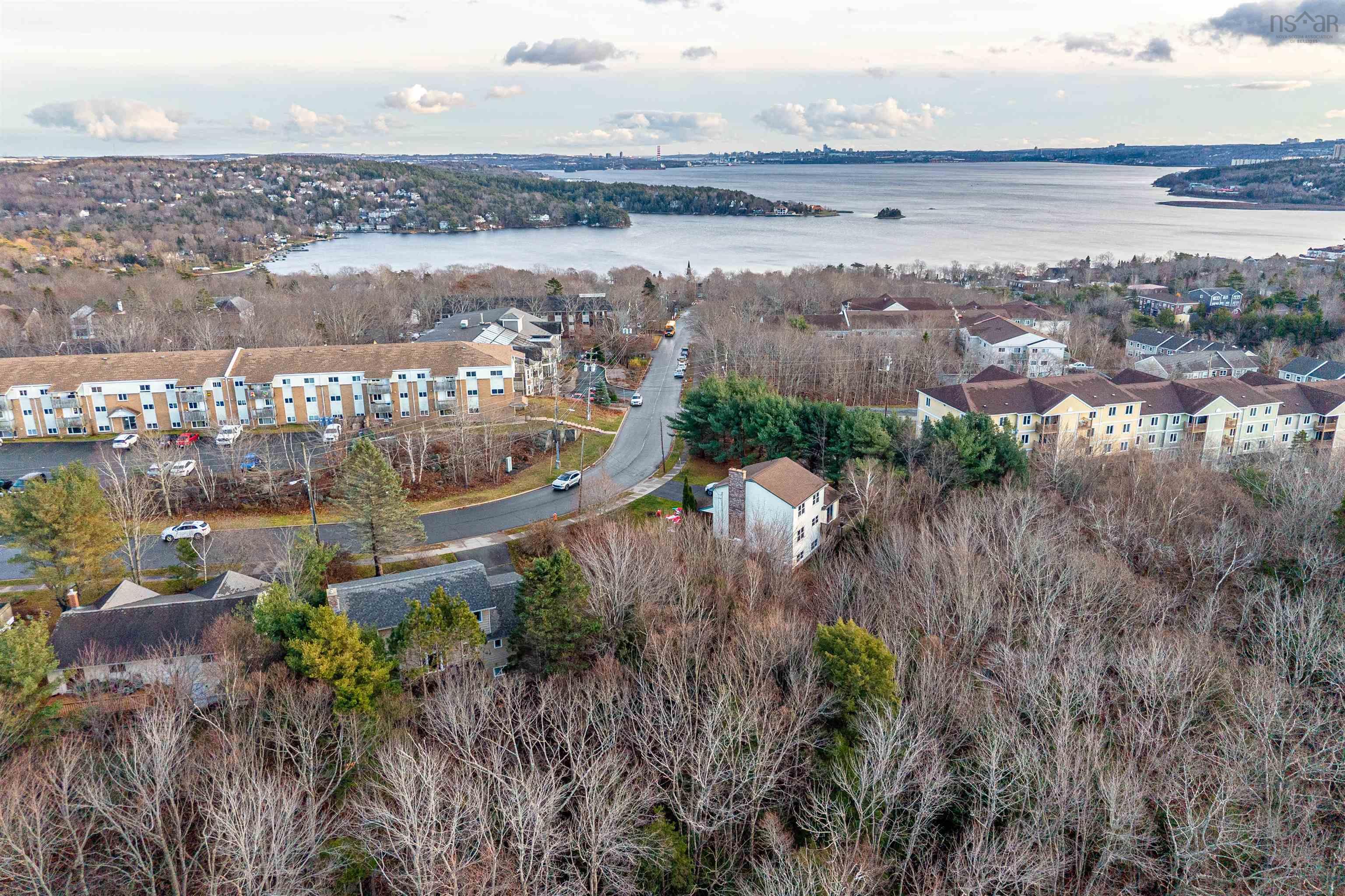 182 Rutledge Street, Bedford, NS (MLS 202528879)