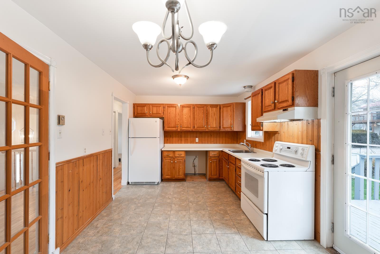 $514,999.00: 25 La Pierre Crescent, Woodlawn