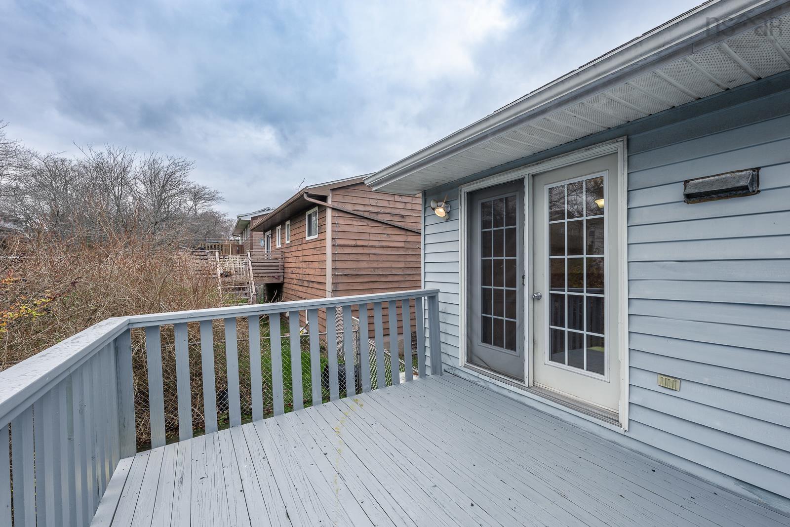 $514,999.00: 25 La Pierre Crescent, Woodlawn