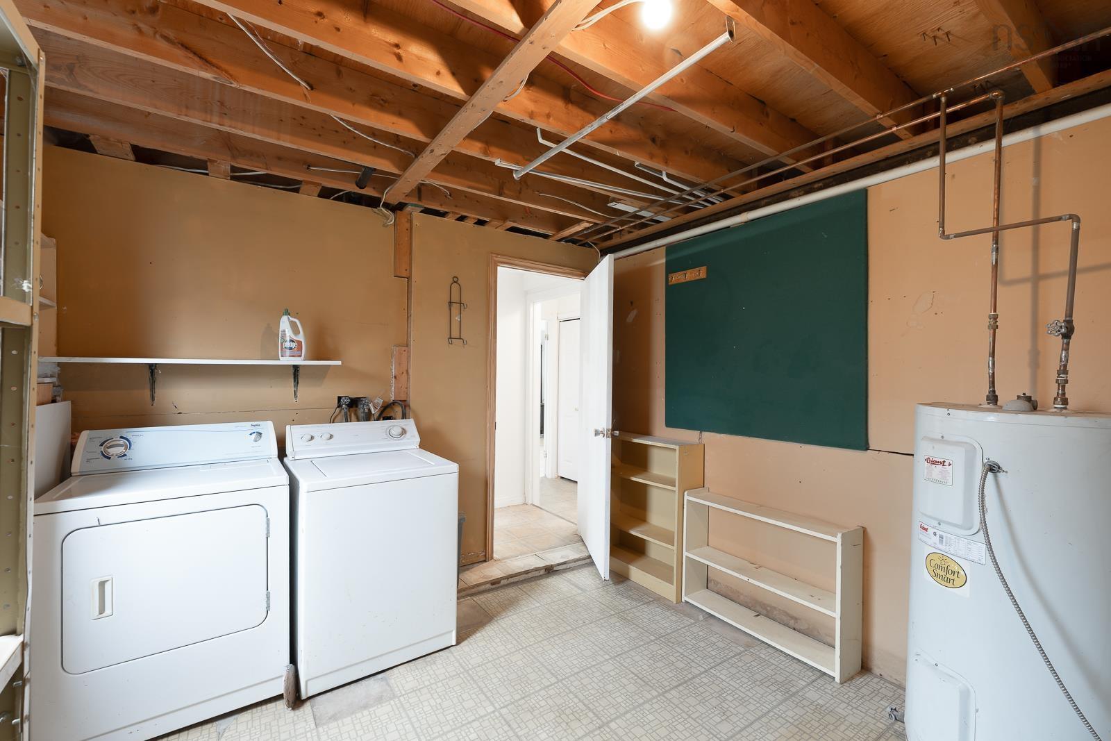 $514,999.00: 25 La Pierre Crescent, Woodlawn