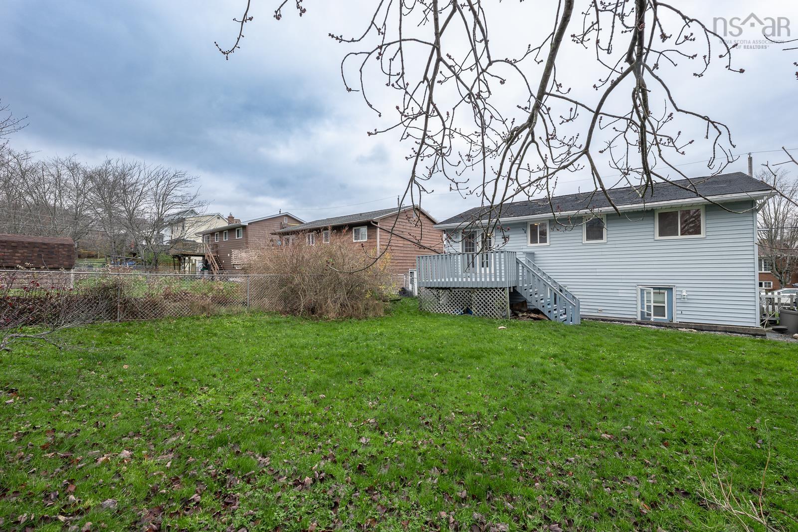 $514,999.00: 25 La Pierre Crescent, Woodlawn