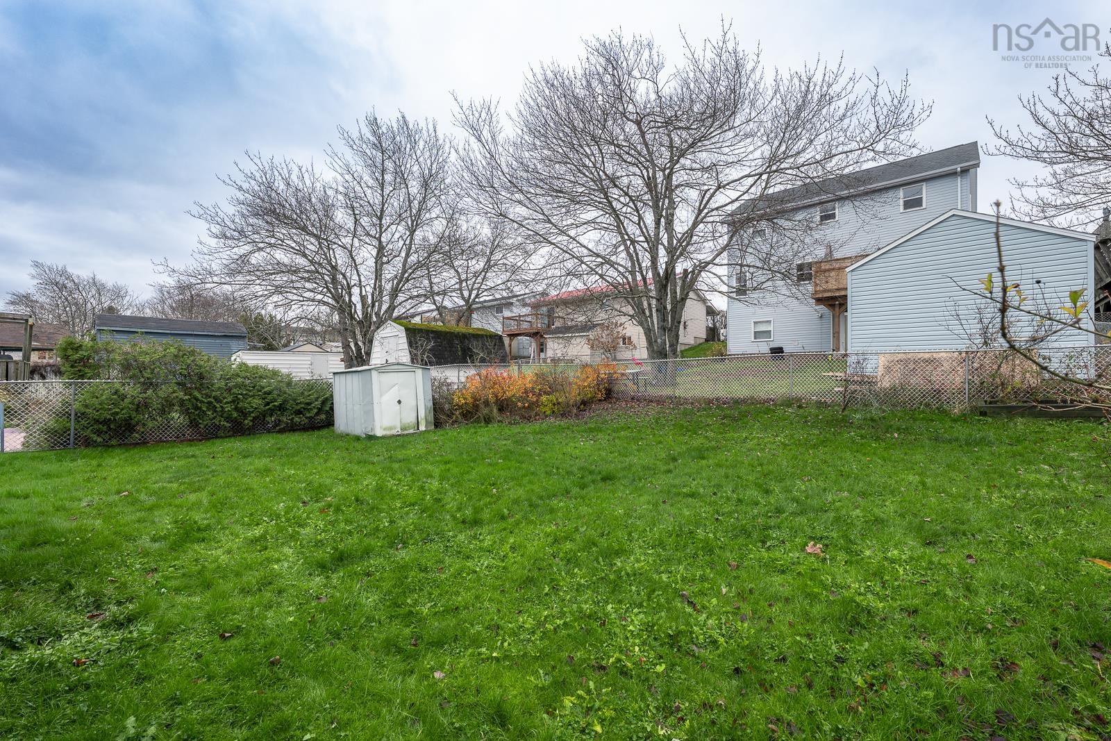 $514,999.00: 25 La Pierre Crescent, Woodlawn