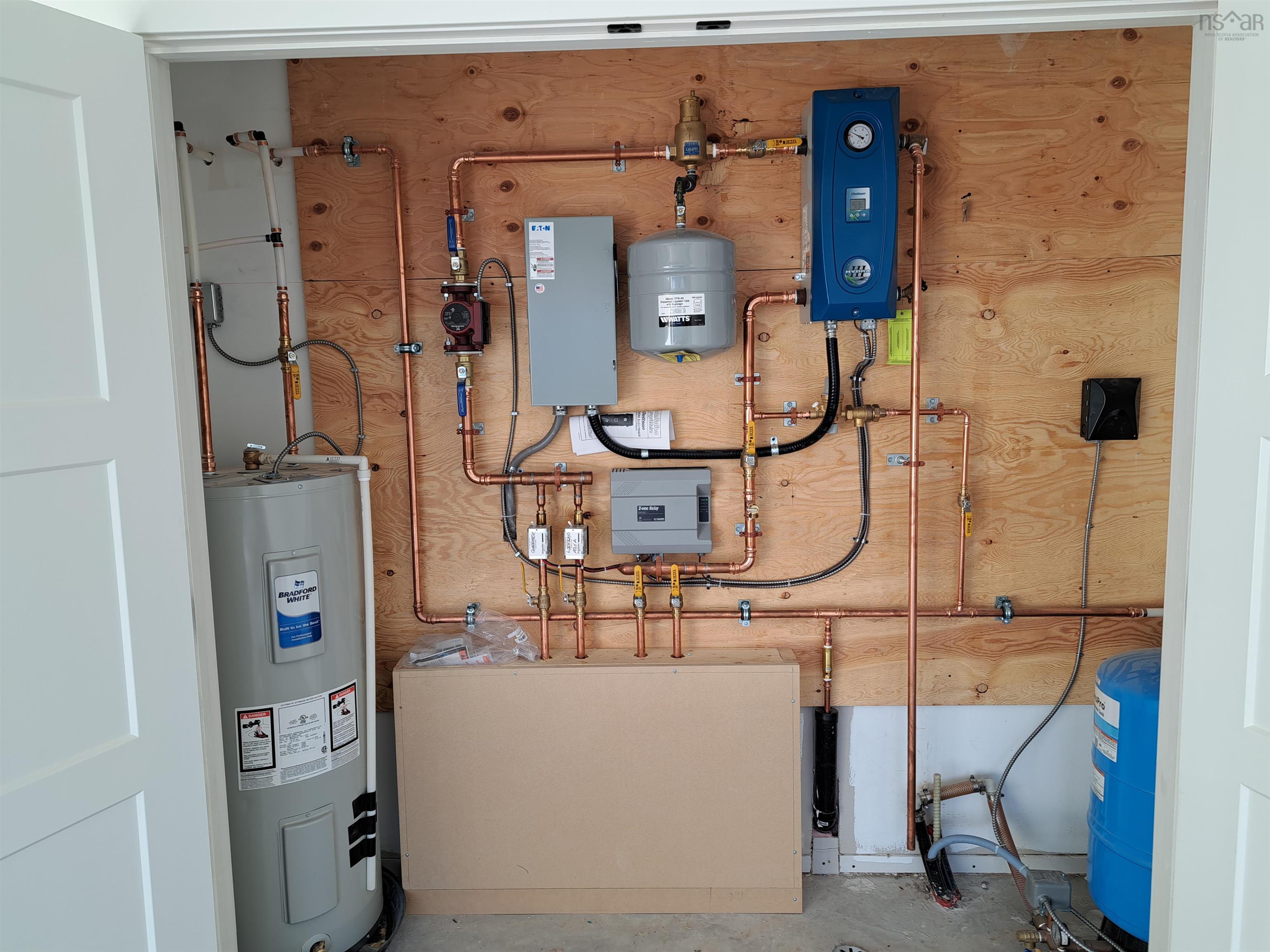 $439,900.00: 127 Kent Road, Lower Truro