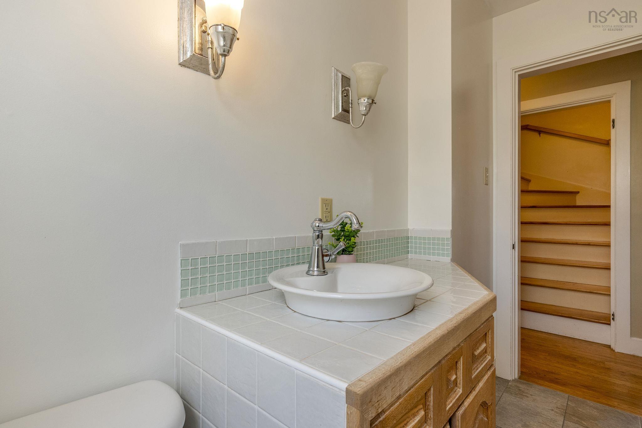 $320,000.00: 128 Main Street, Middleton