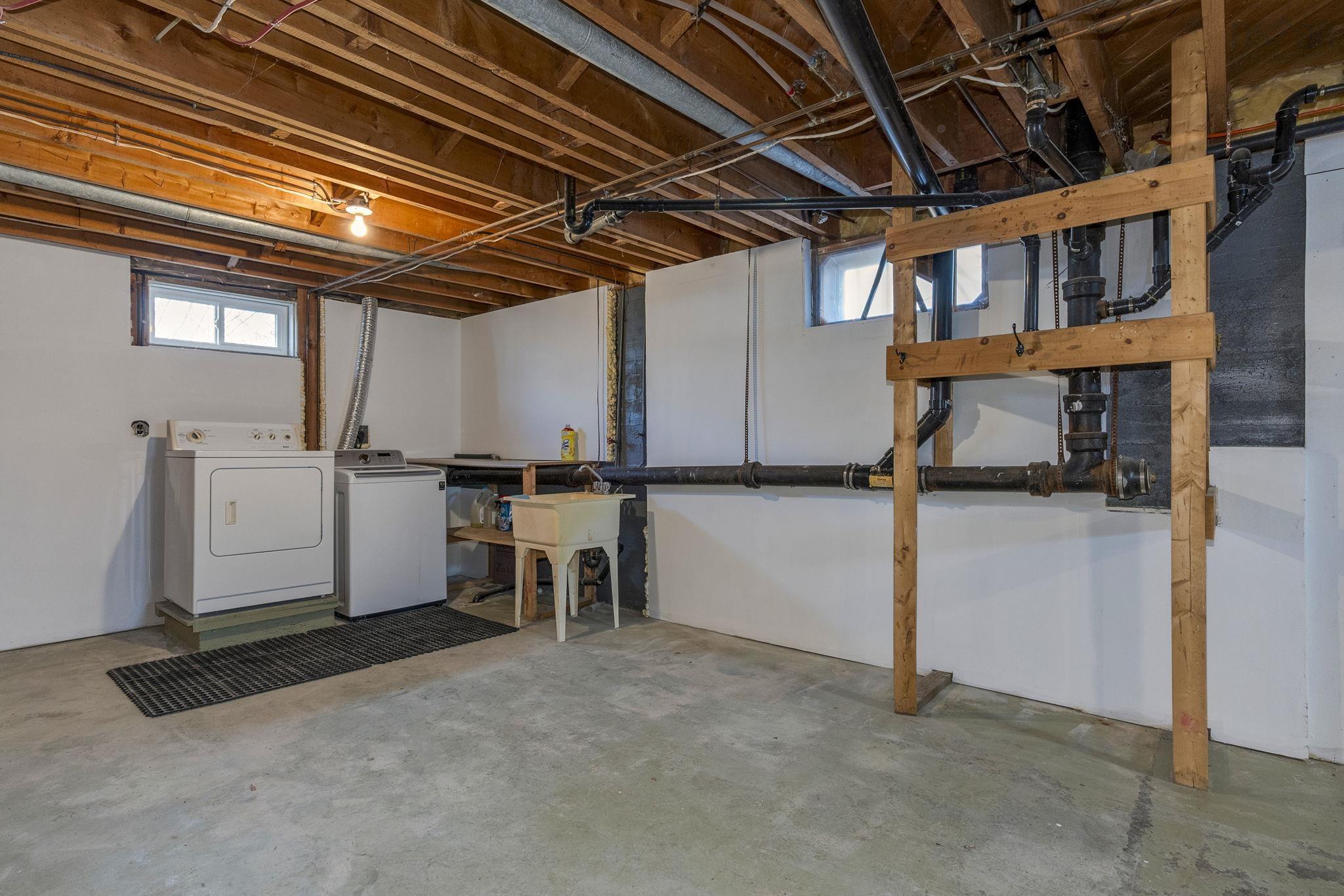 $320,000.00: 128 Main Street, Middleton