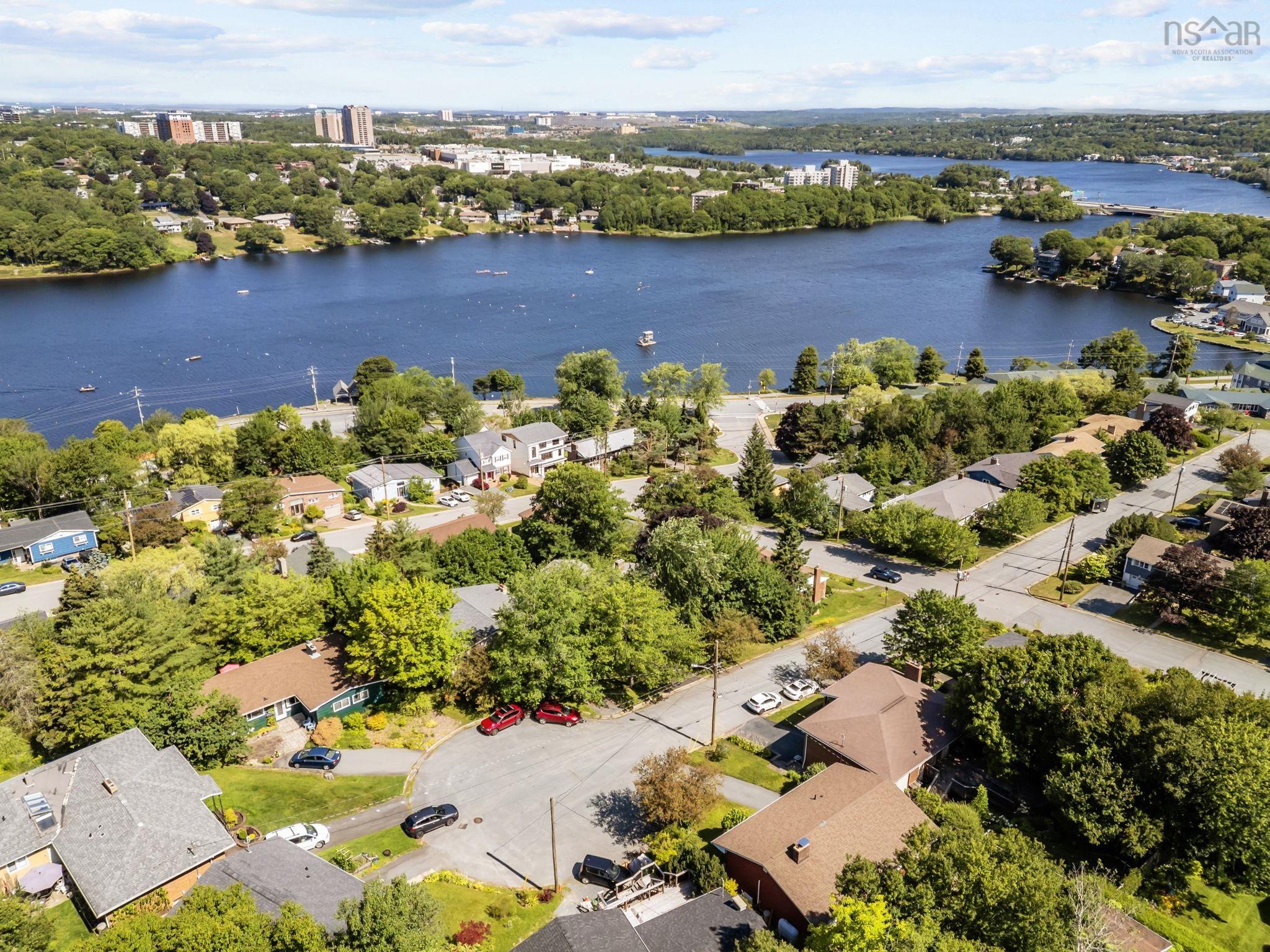 $829,000.00: 7 Benview Drive, Dartmouth