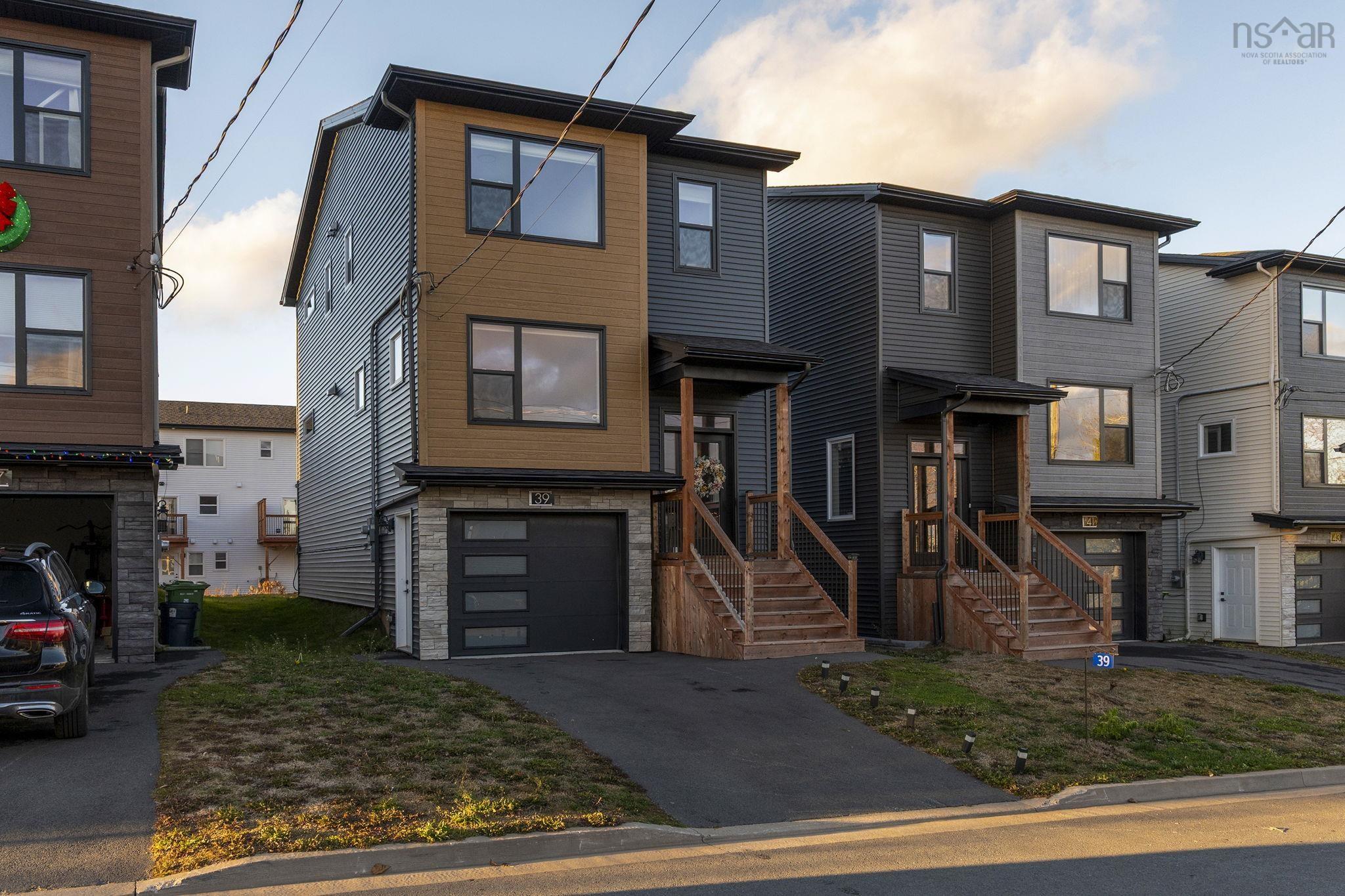 $549,900.00: 39 Sam Crescent, Elmsdale