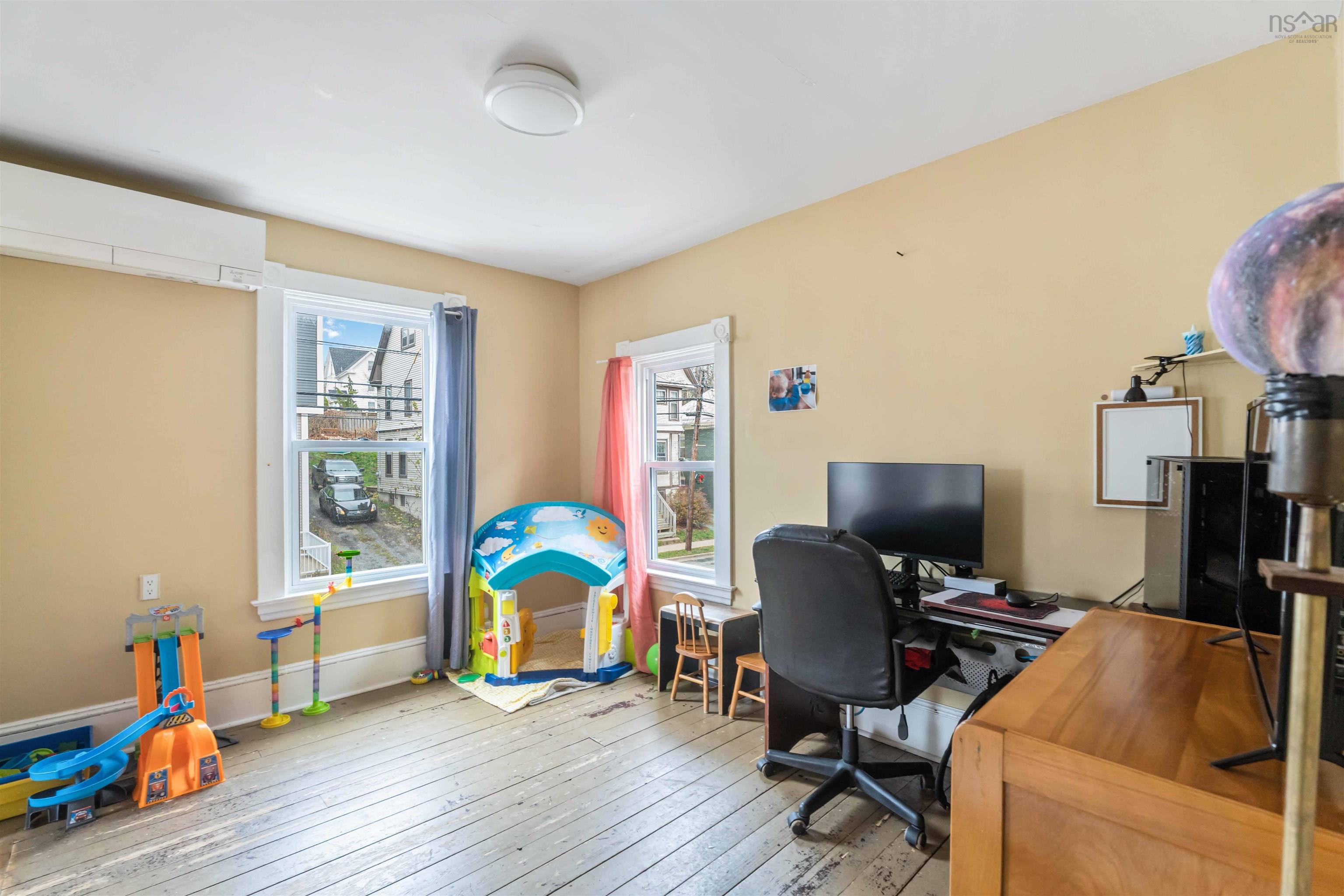 $519,000.00: 260 Gerrish Street, Windsor