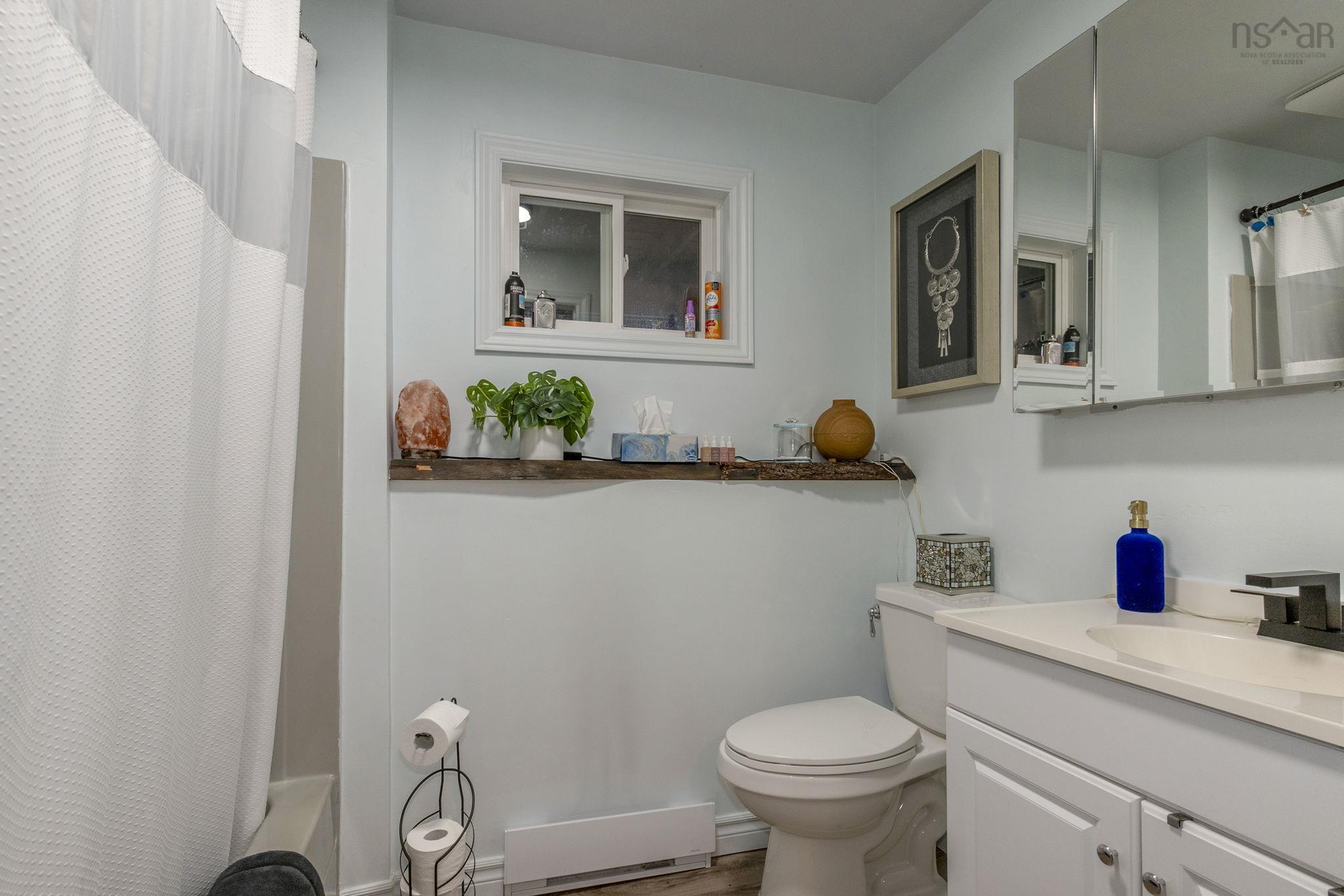 $434,900.00: 38-44 North Avenue, New Glasgow