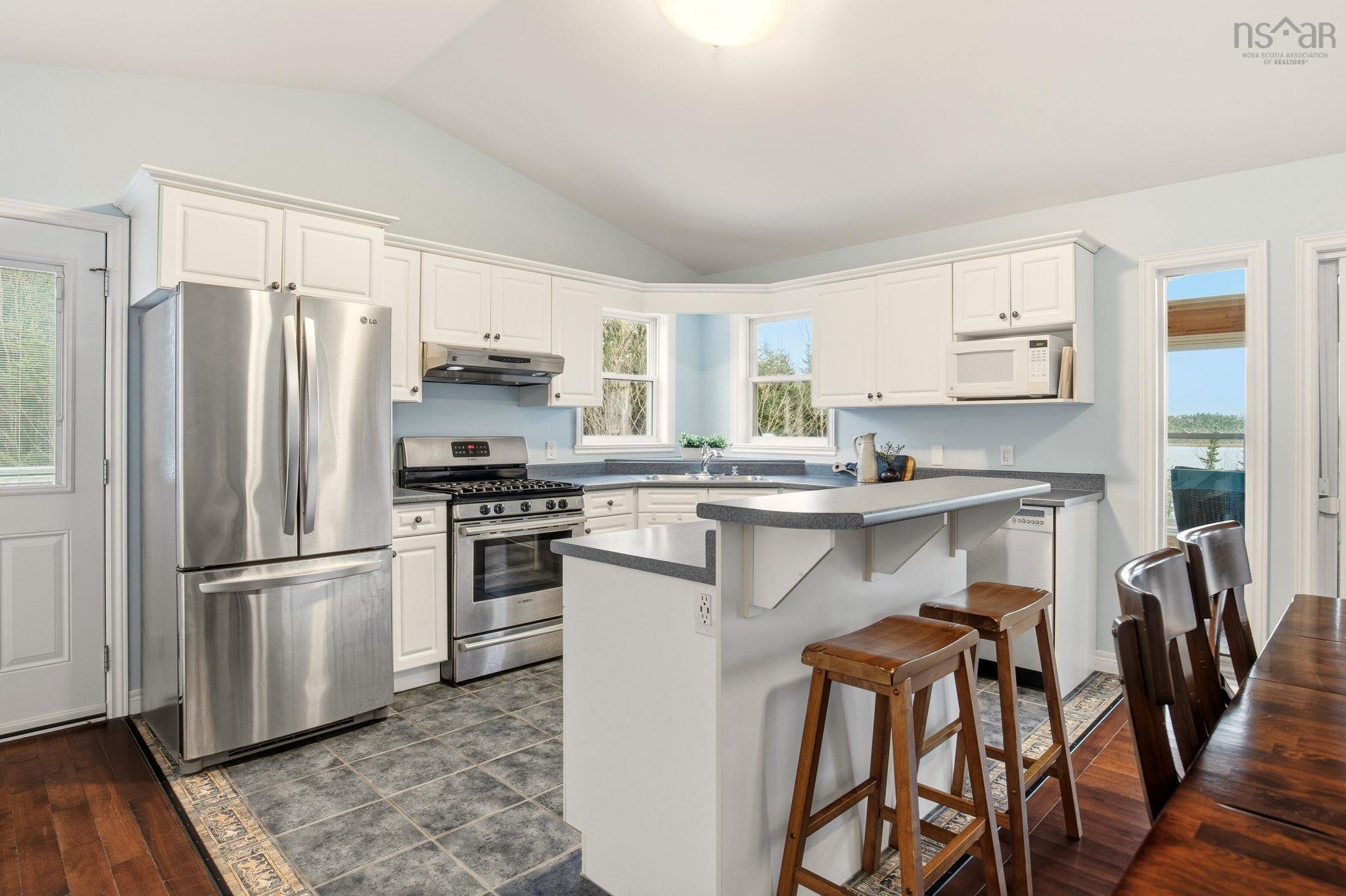 $782,900.00: 38 Bastian Point Road, East Lawrencetown