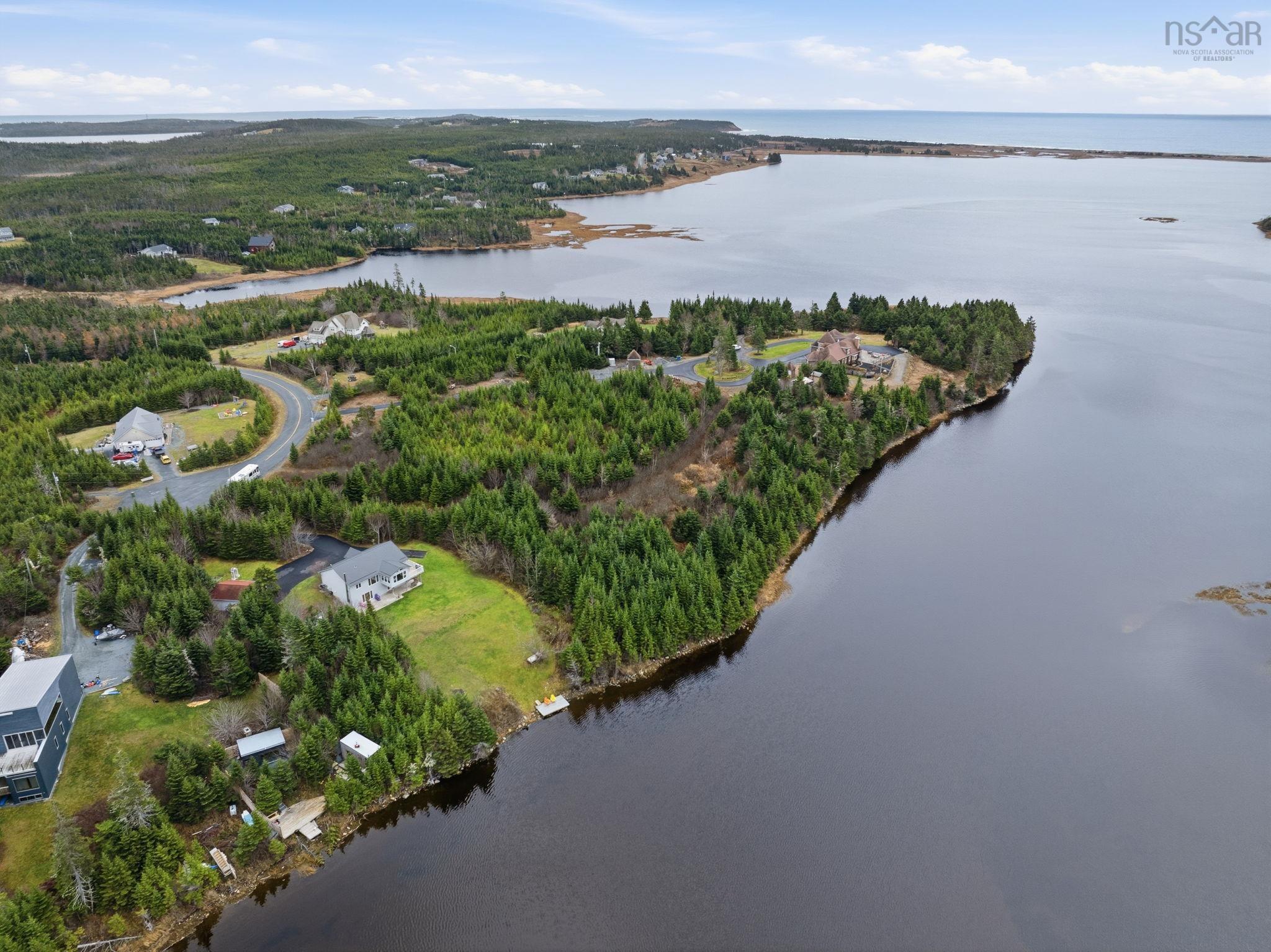 $782,900.00: 38 Bastian Point Road, East Lawrencetown