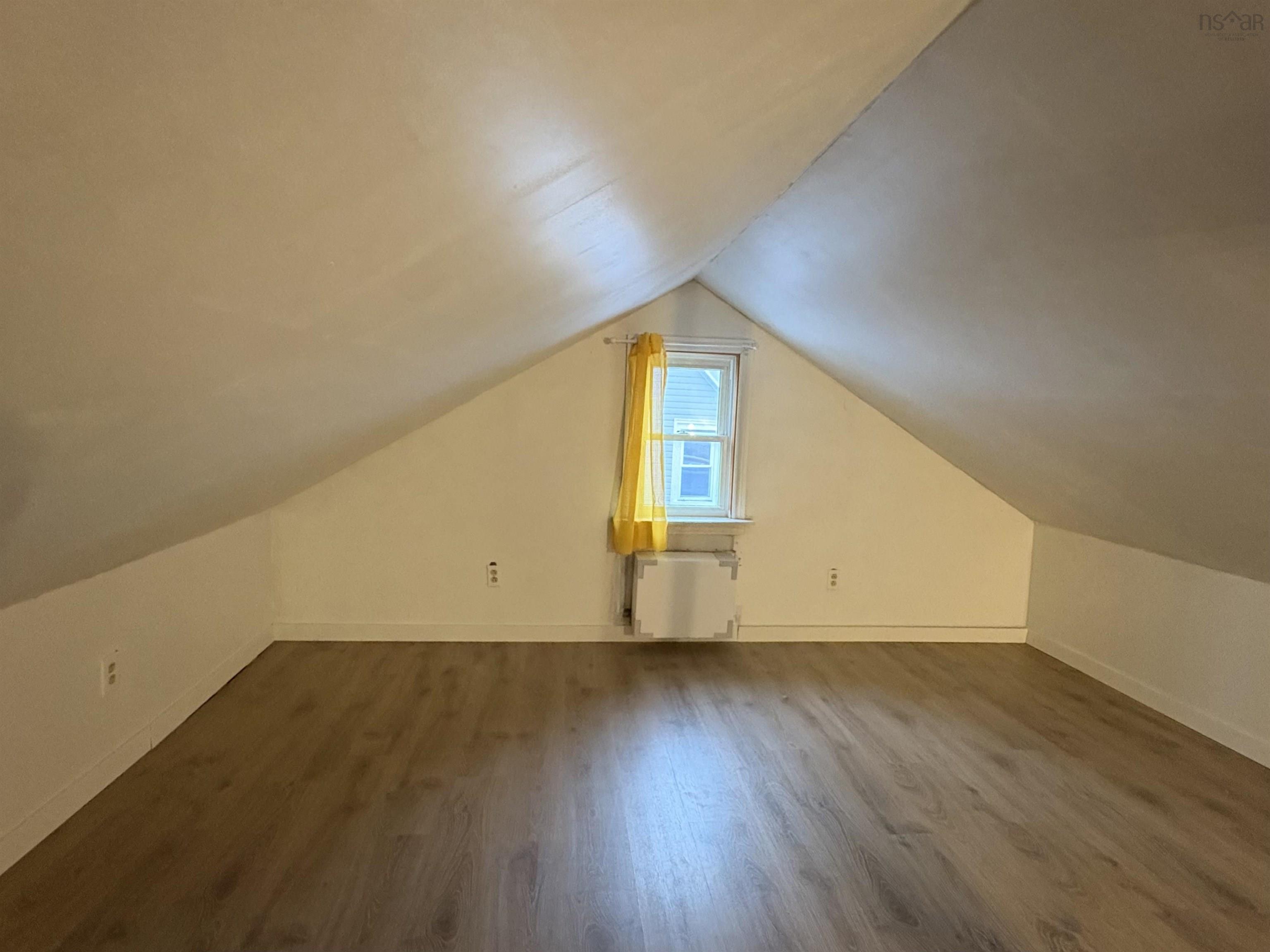 $219,900.00: 1171 Meadowvale Road, East Tremont