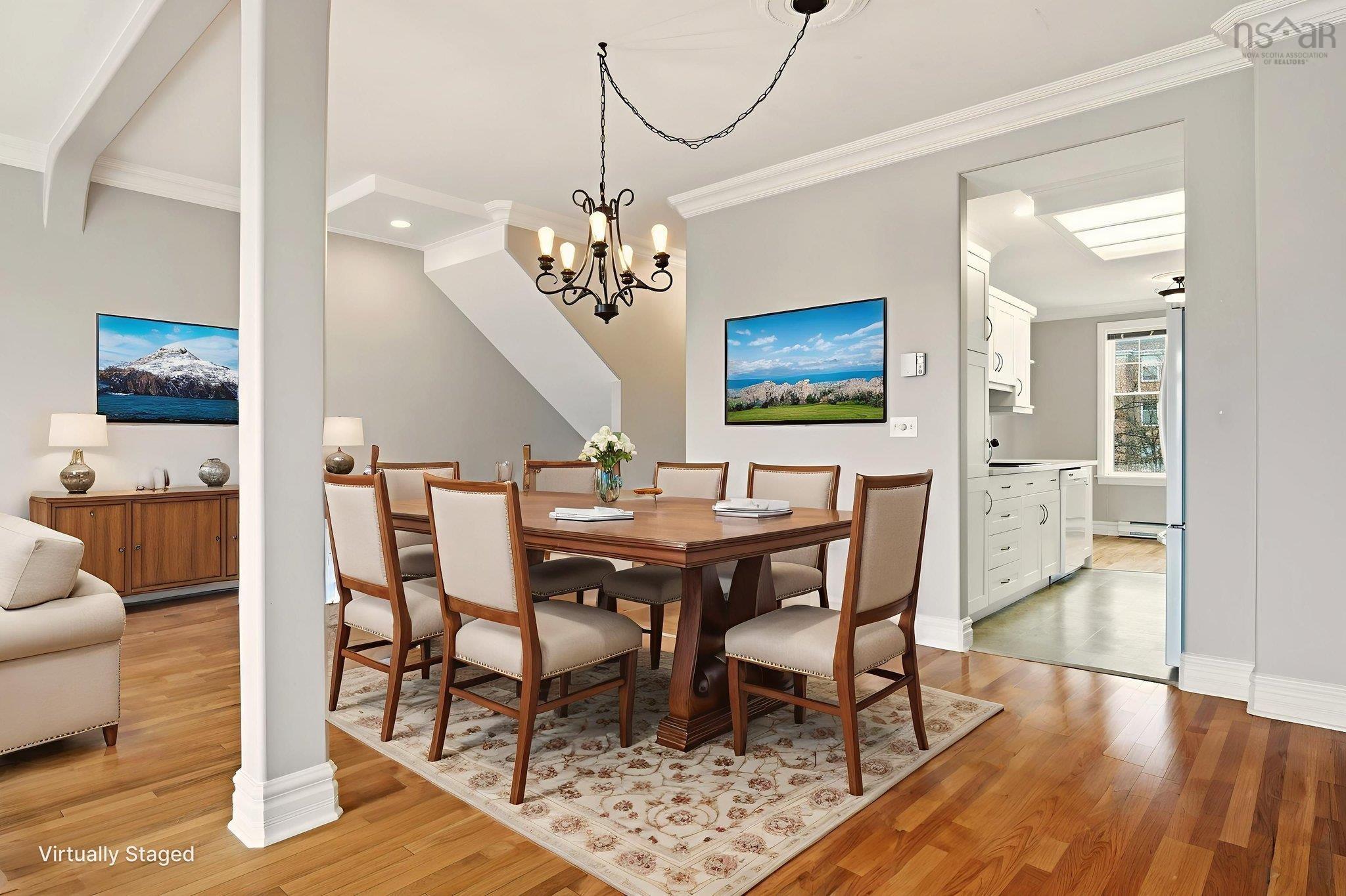 $892,000.00: 4 Arthur Lismer Court, Bedford