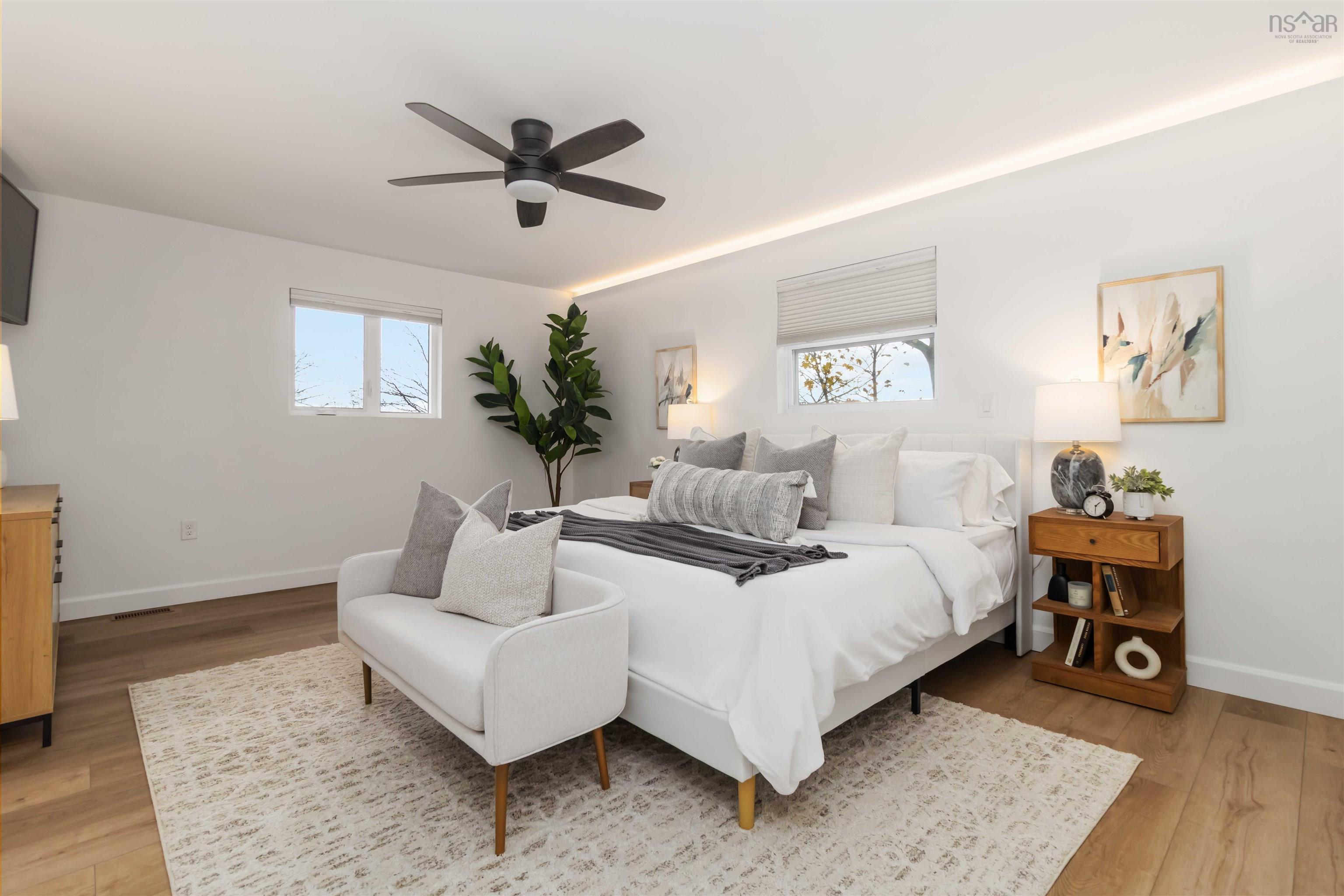 $890,000.00: 23 Oakdale Crescent, Dartmouth