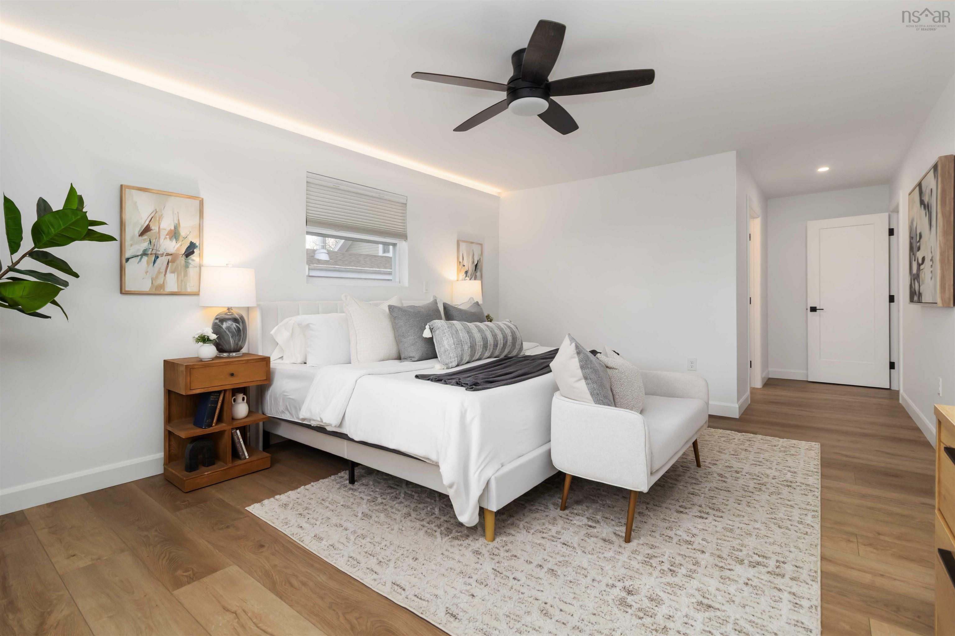 $890,000.00: 23 Oakdale Crescent, Dartmouth