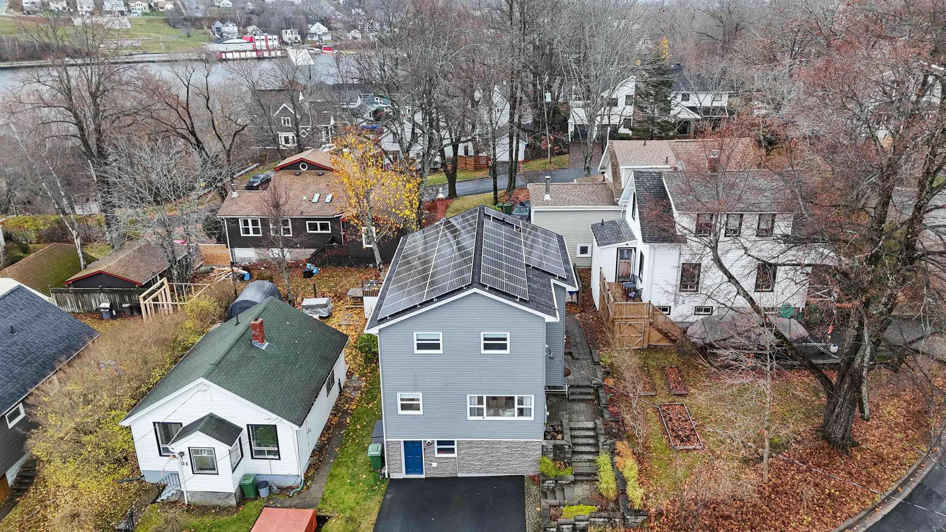 $890,000.00: 23 Oakdale Crescent, Dartmouth