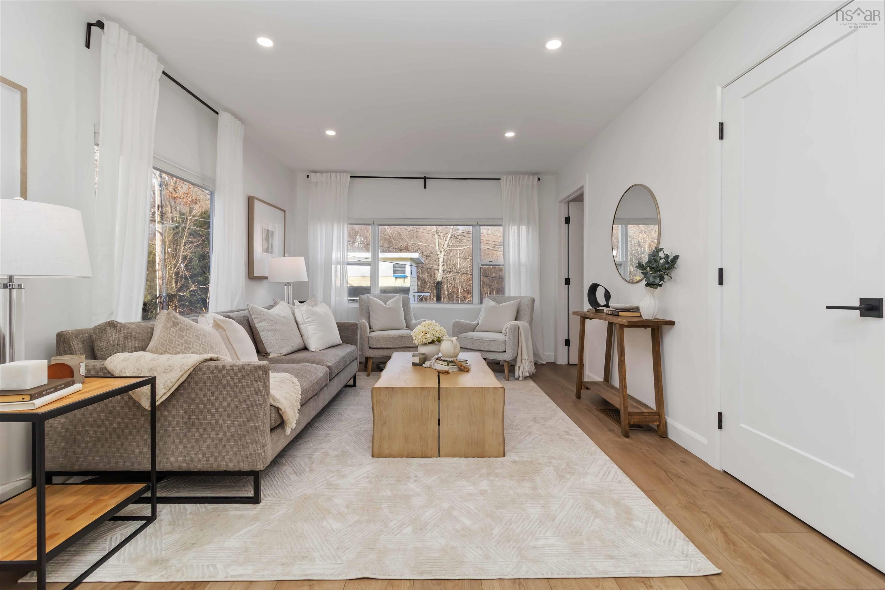 $890,000.00: 23 Oakdale Crescent, Dartmouth