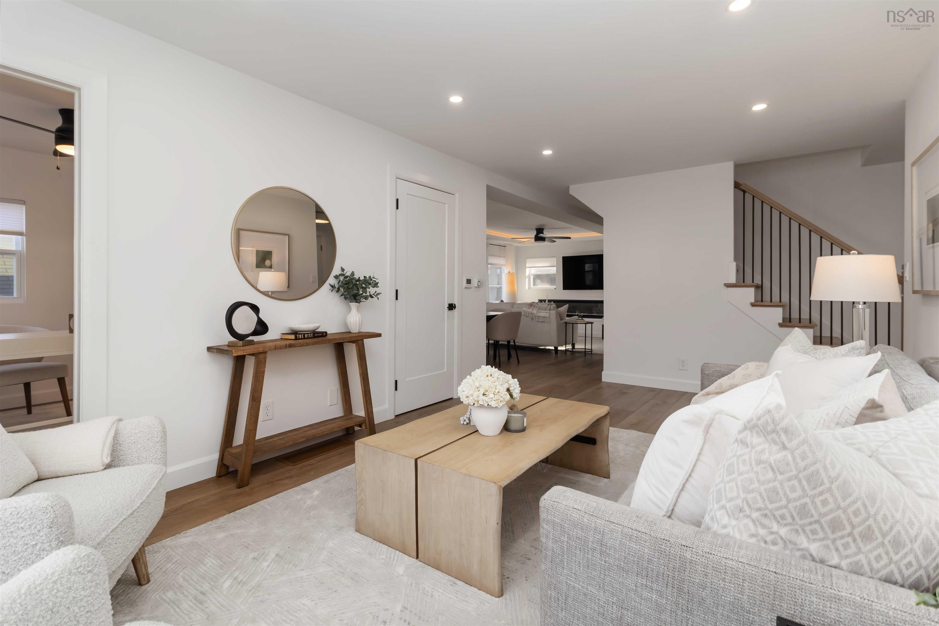 $890,000.00: 23 Oakdale Crescent, Dartmouth