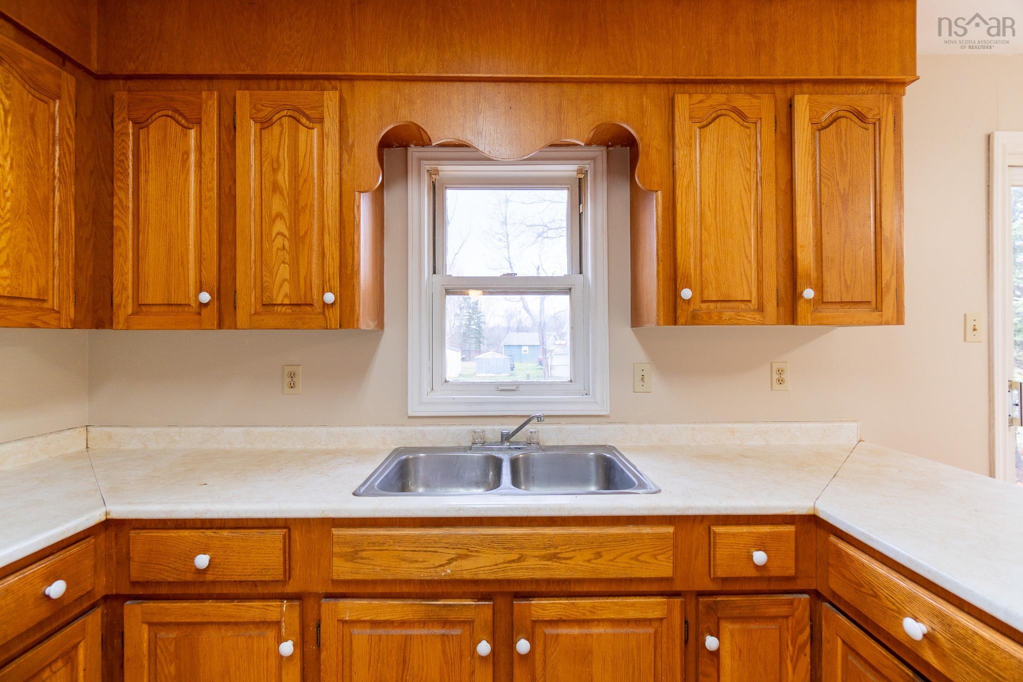 $299,000.00: 1087 Morse Lane, Centreville