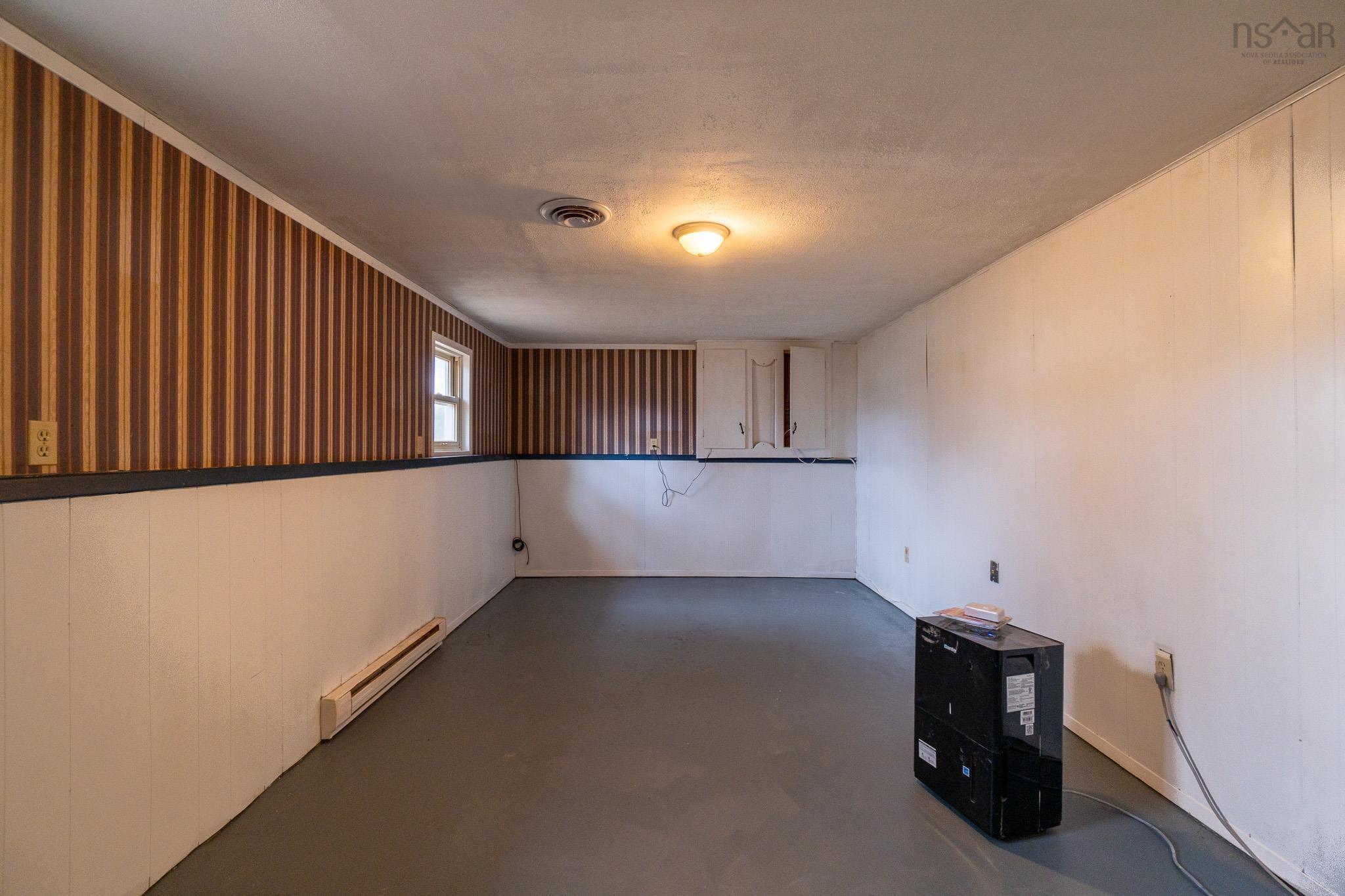 $299,000.00: 1087 Morse Lane, Centreville