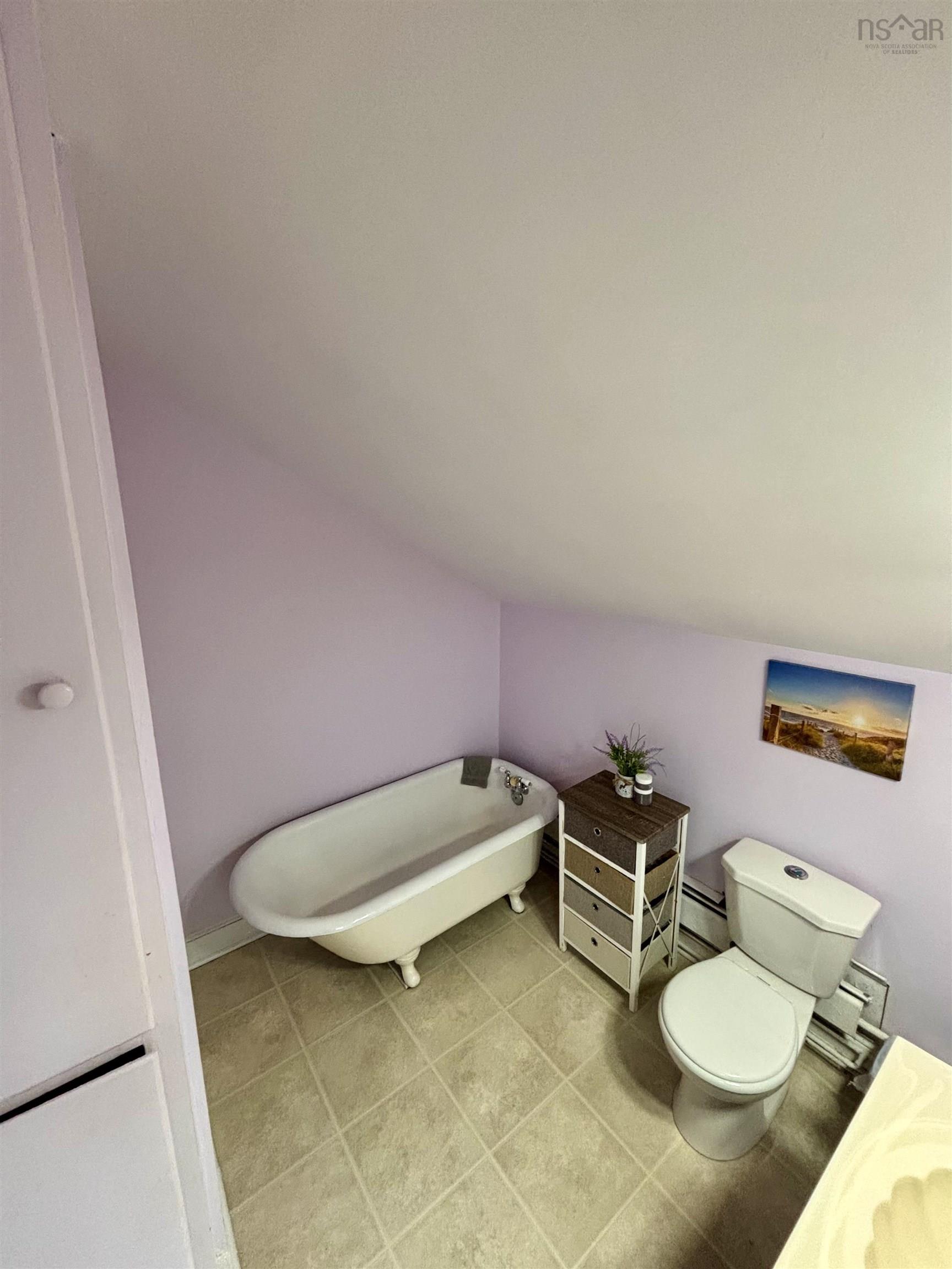 $429,900.00: 34 Hillcrest Street, Inverness