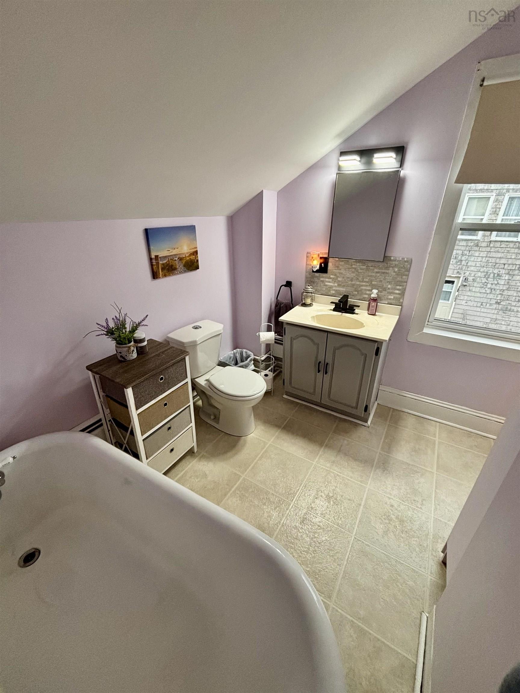 $429,900.00: 34 Hillcrest Street, Inverness