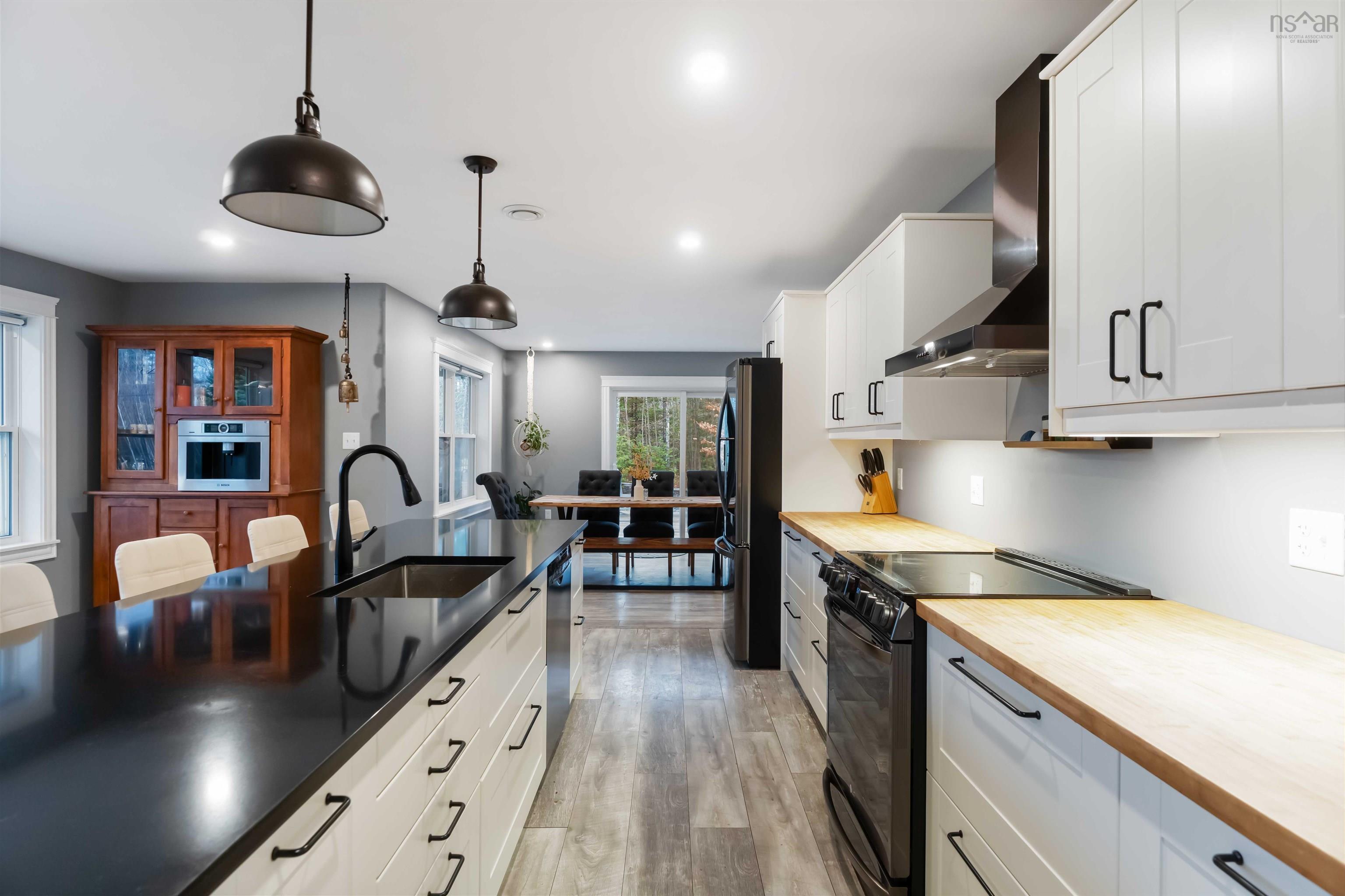 $799,900.00: 561 Hall Road, Millville