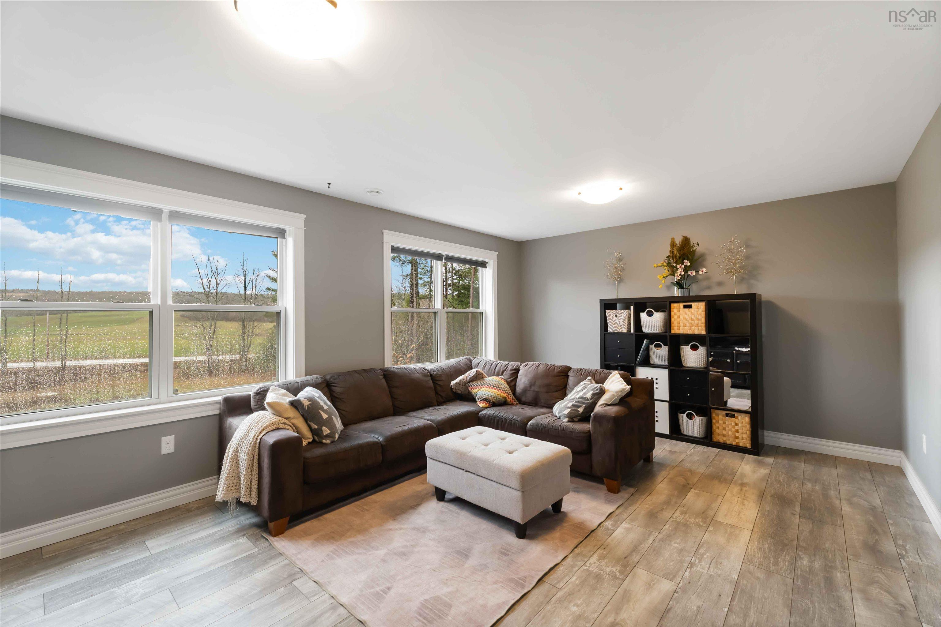 $799,900.00: 561 Hall Road, Millville