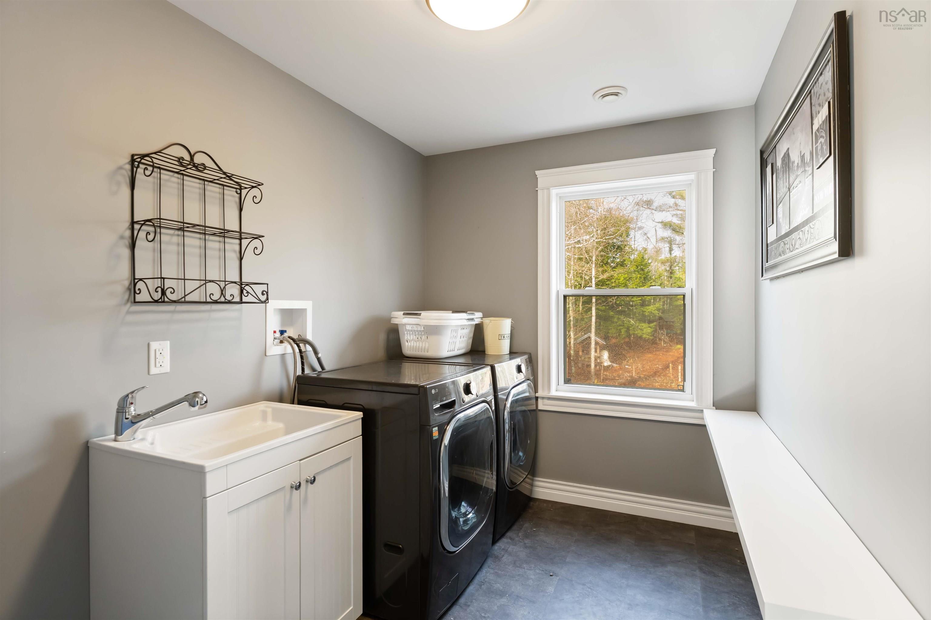 $799,900.00: 561 Hall Road, Millville