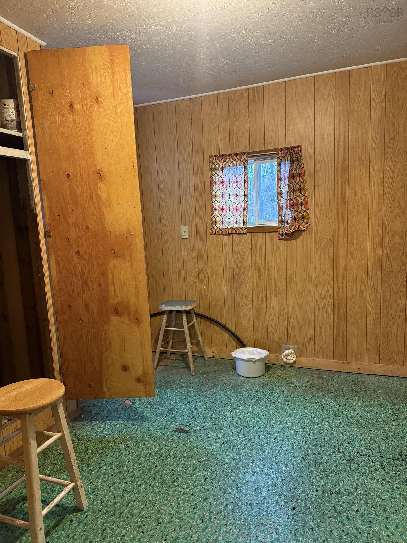 $294,500.00: 2008 Mount Hanley Road, Mount Hanley