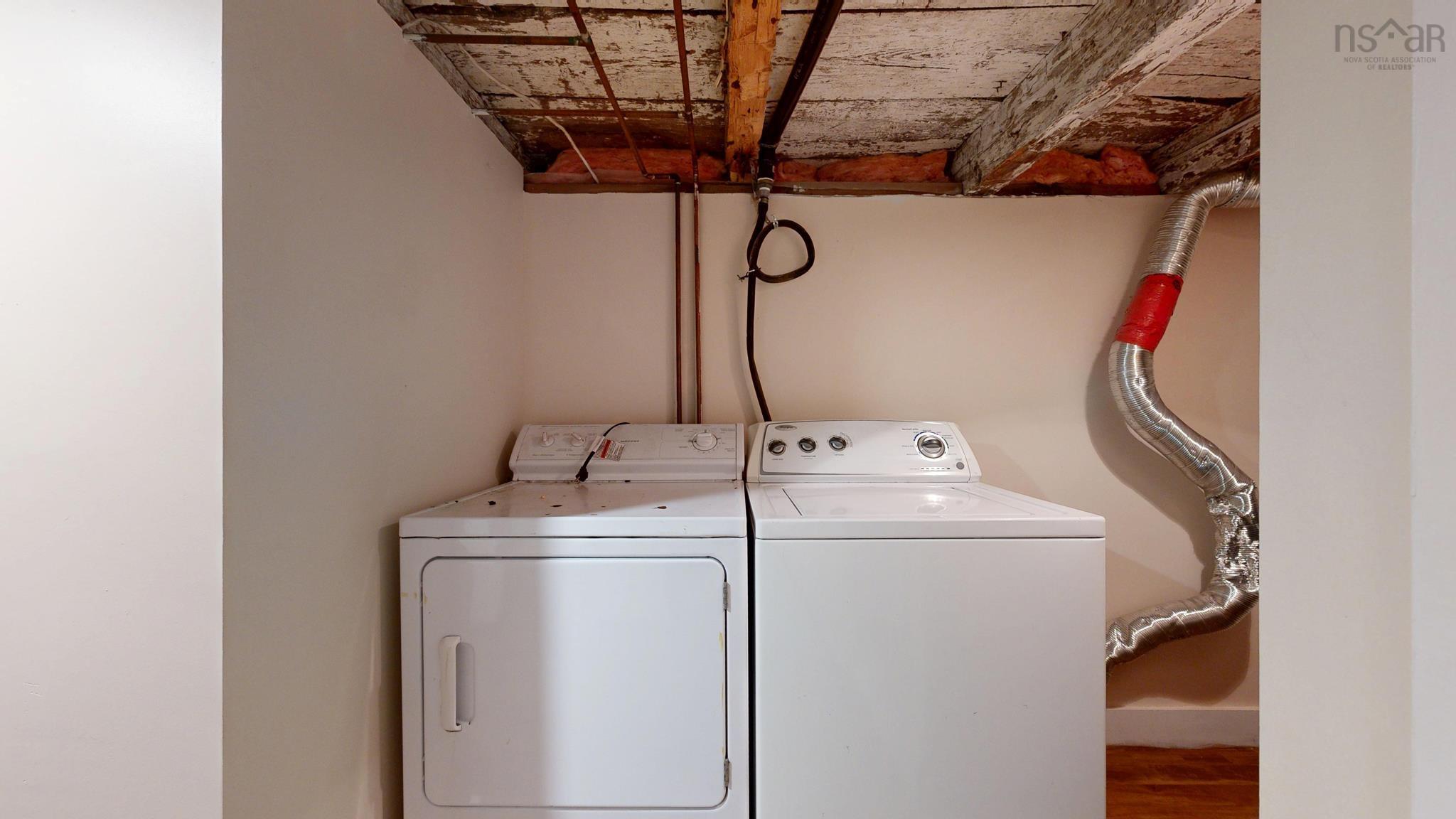 $375,000.00: 77 Fox Street, Lunenburg