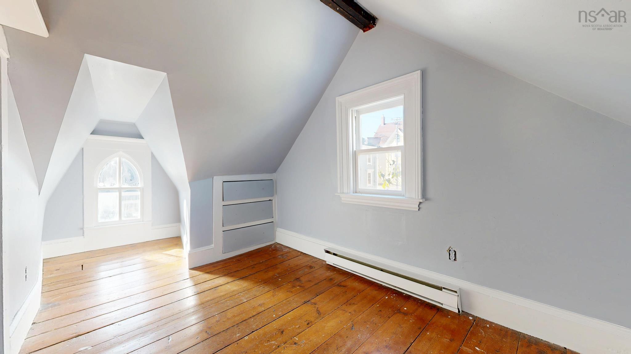 $375,000.00: 77 Fox Street, Lunenburg