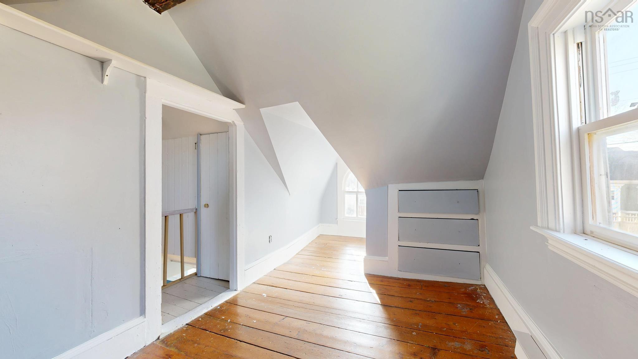 $375,000.00: 77 Fox Street, Lunenburg