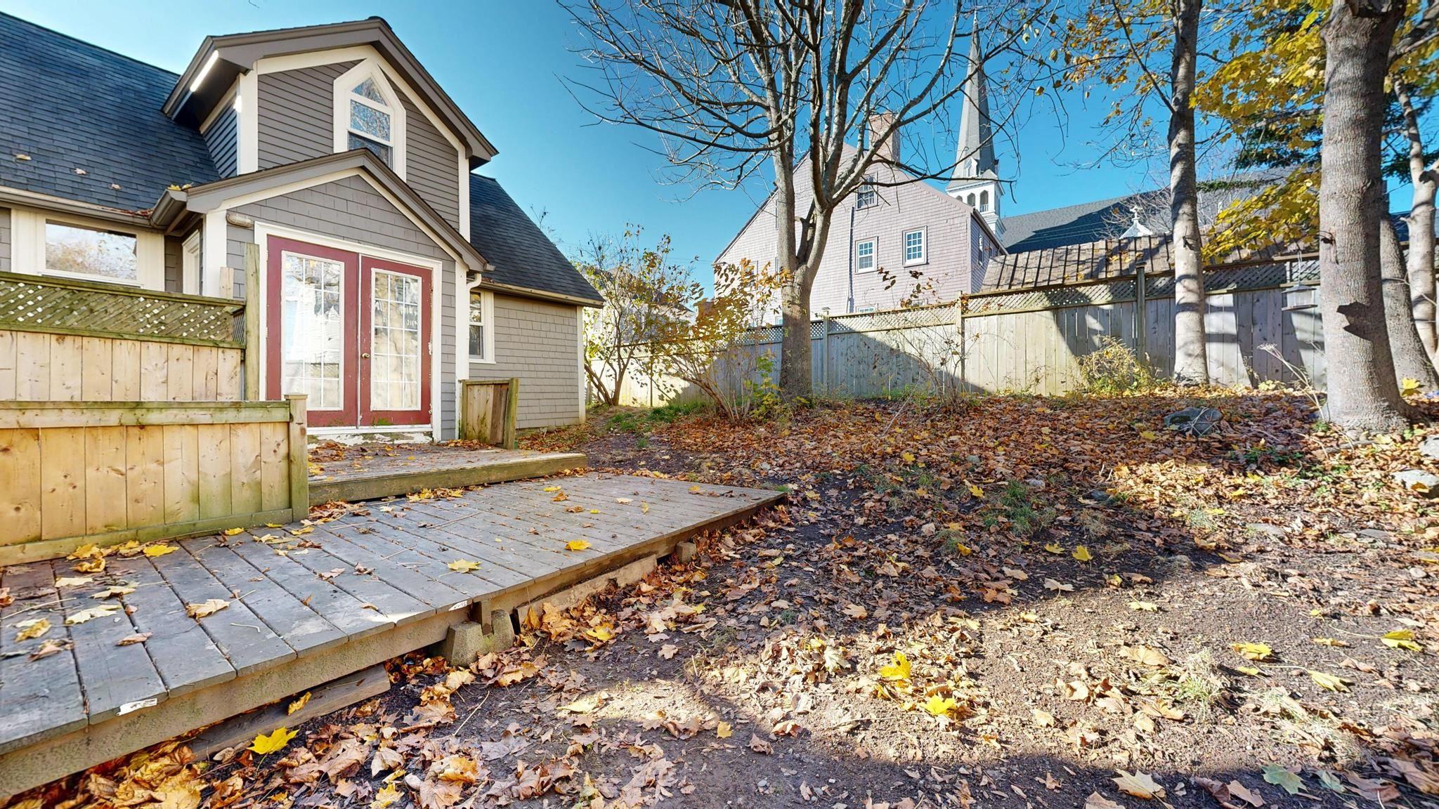 $375,000.00: 77 Fox Street, Lunenburg