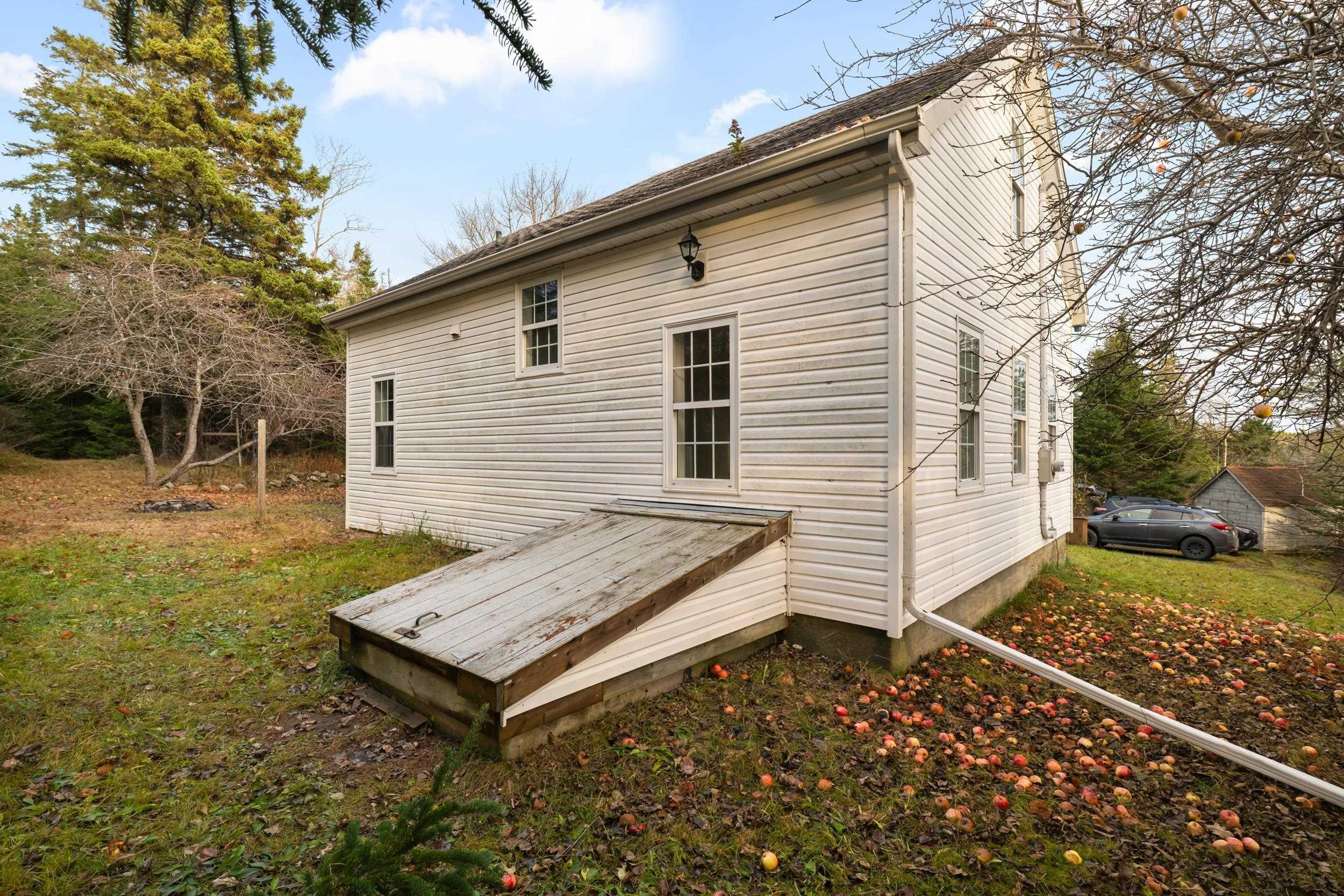 $365,000.00: 9637 Highway, Head Of Jeddore