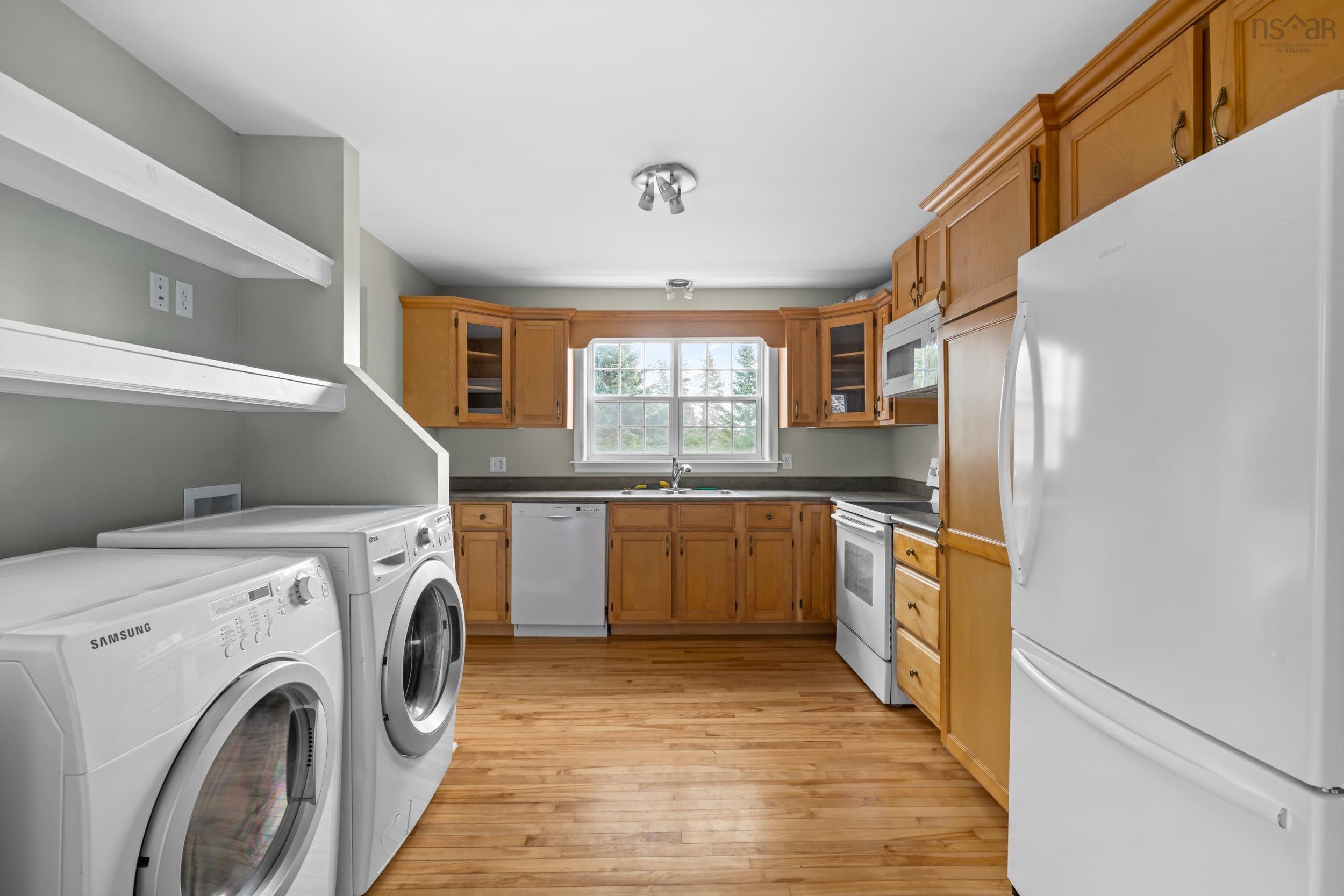 $365,000.00: 9637 Highway, Head Of Jeddore