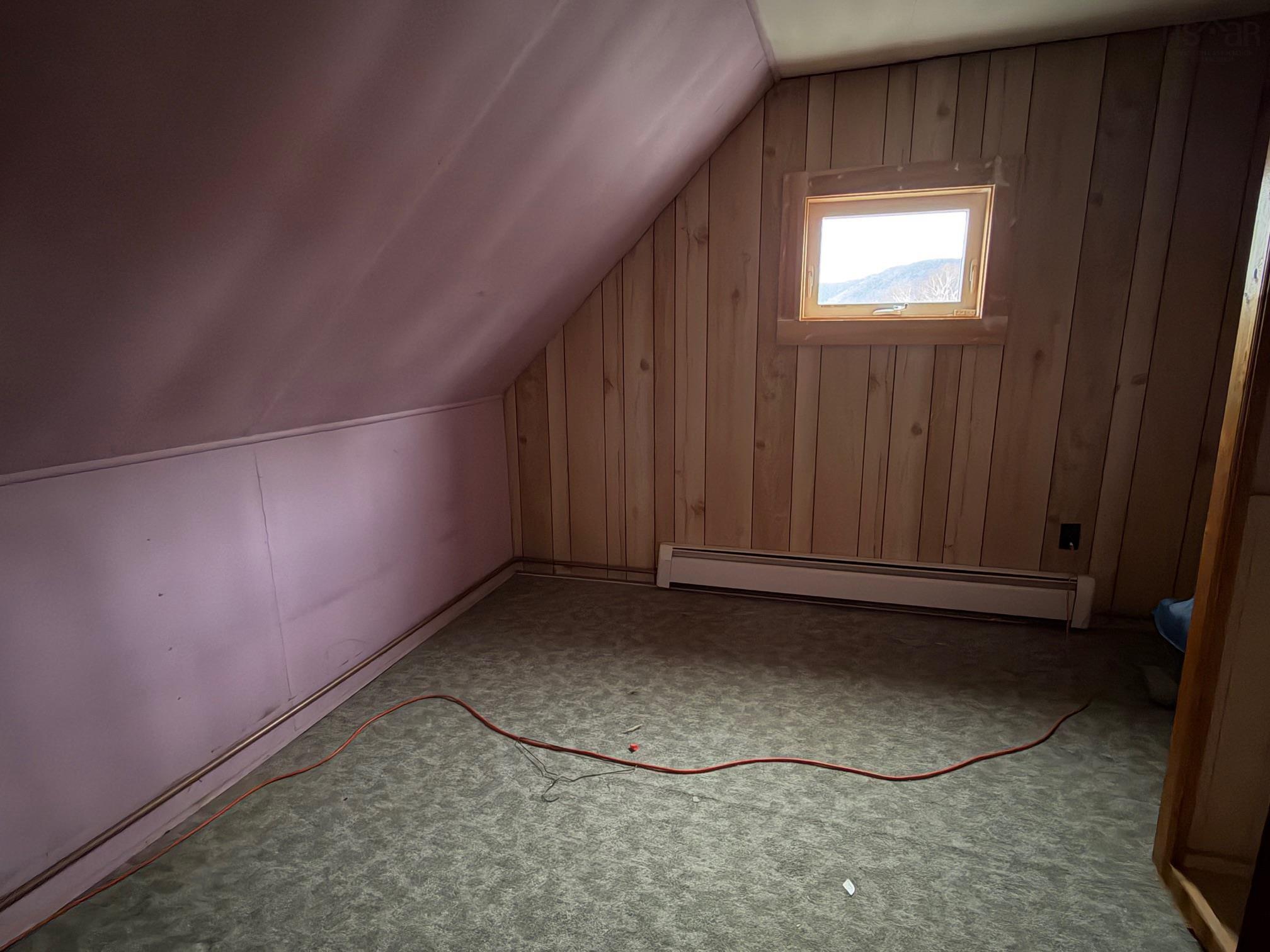 $325,000.00: 16364 Cabot Trail, La Prairie