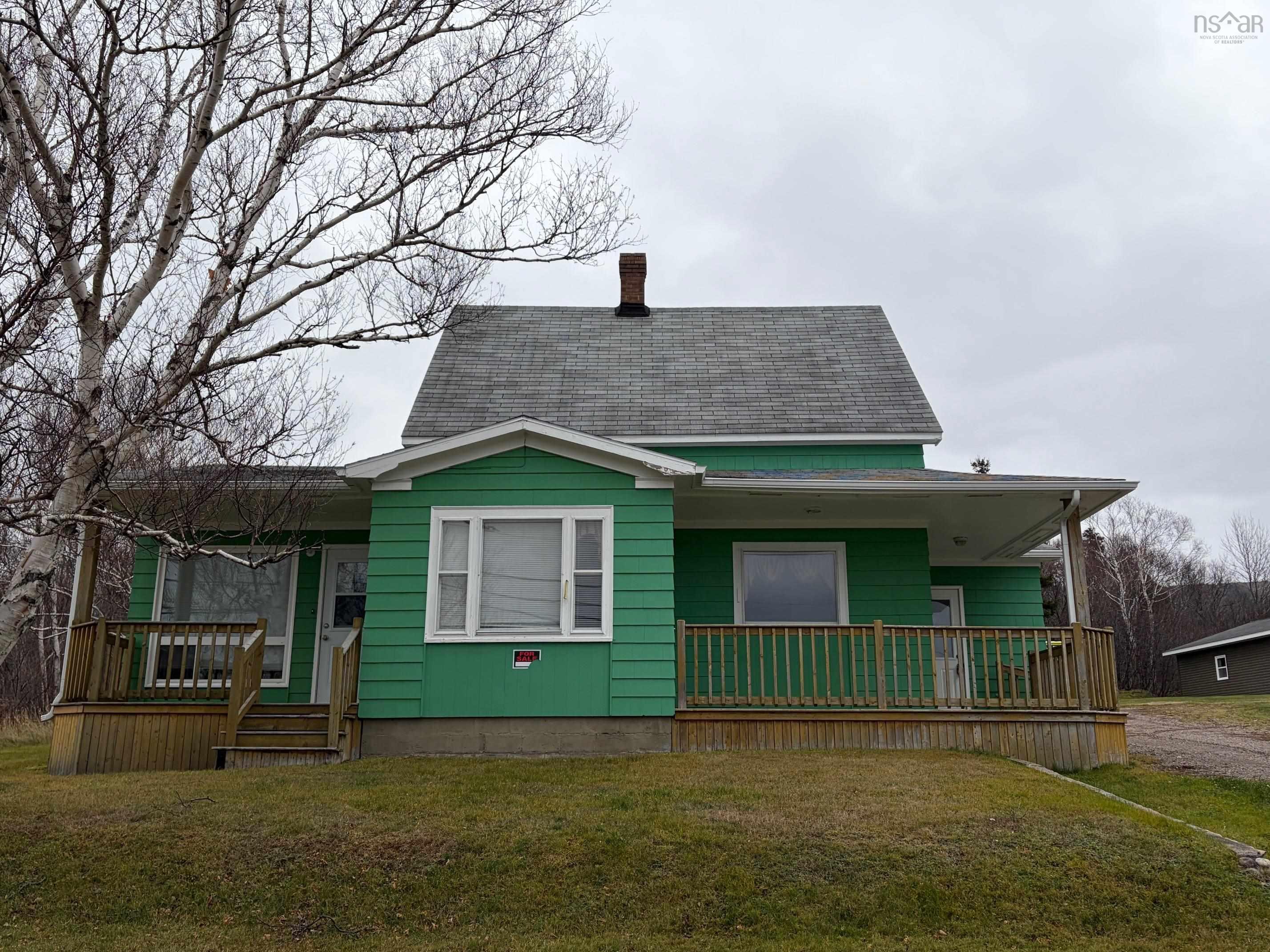 $325,000.00: 16364 Cabot Trail, La Prairie