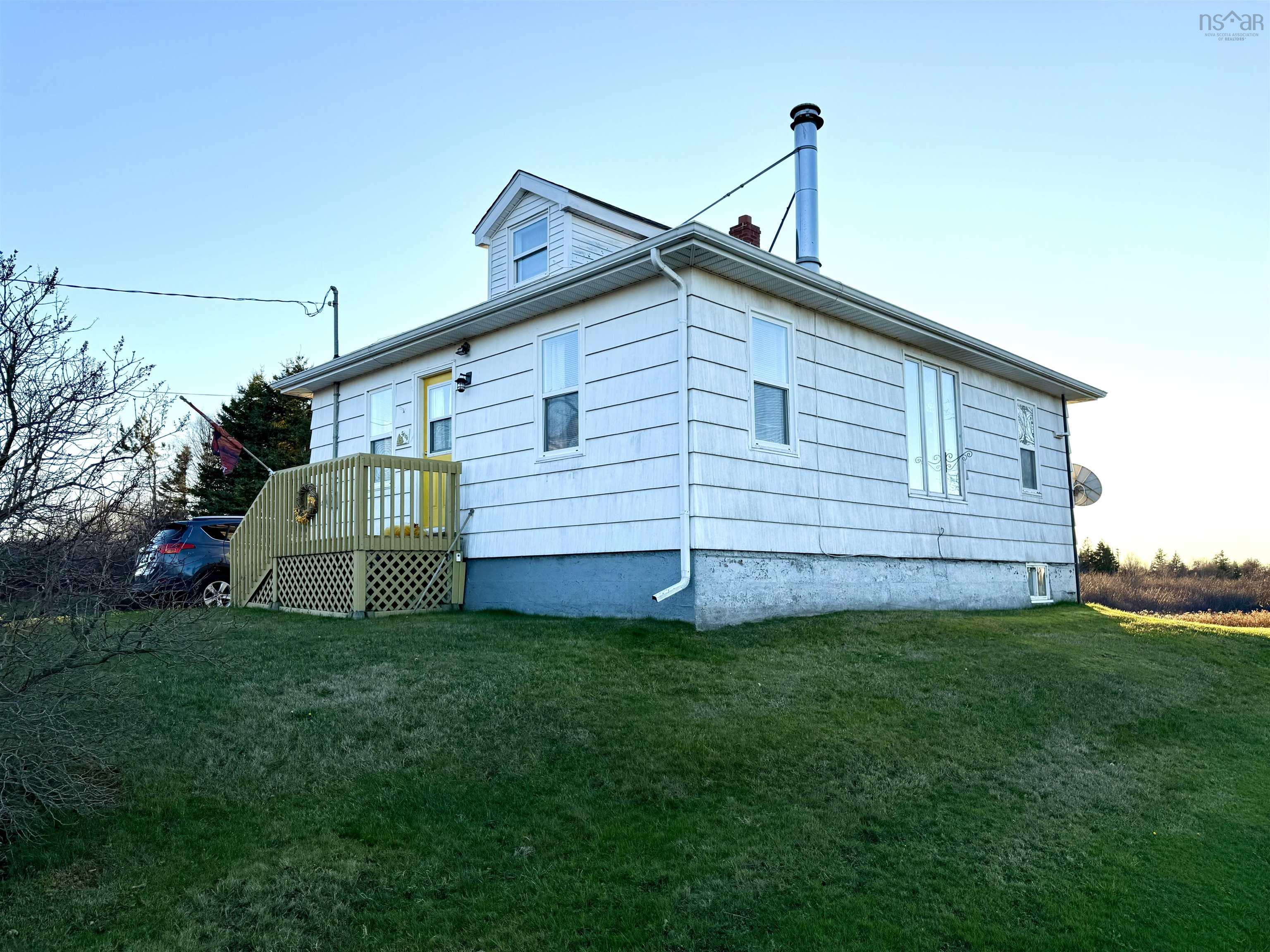 $189,900.00: 253 Lower Cove Road, Lower Cove