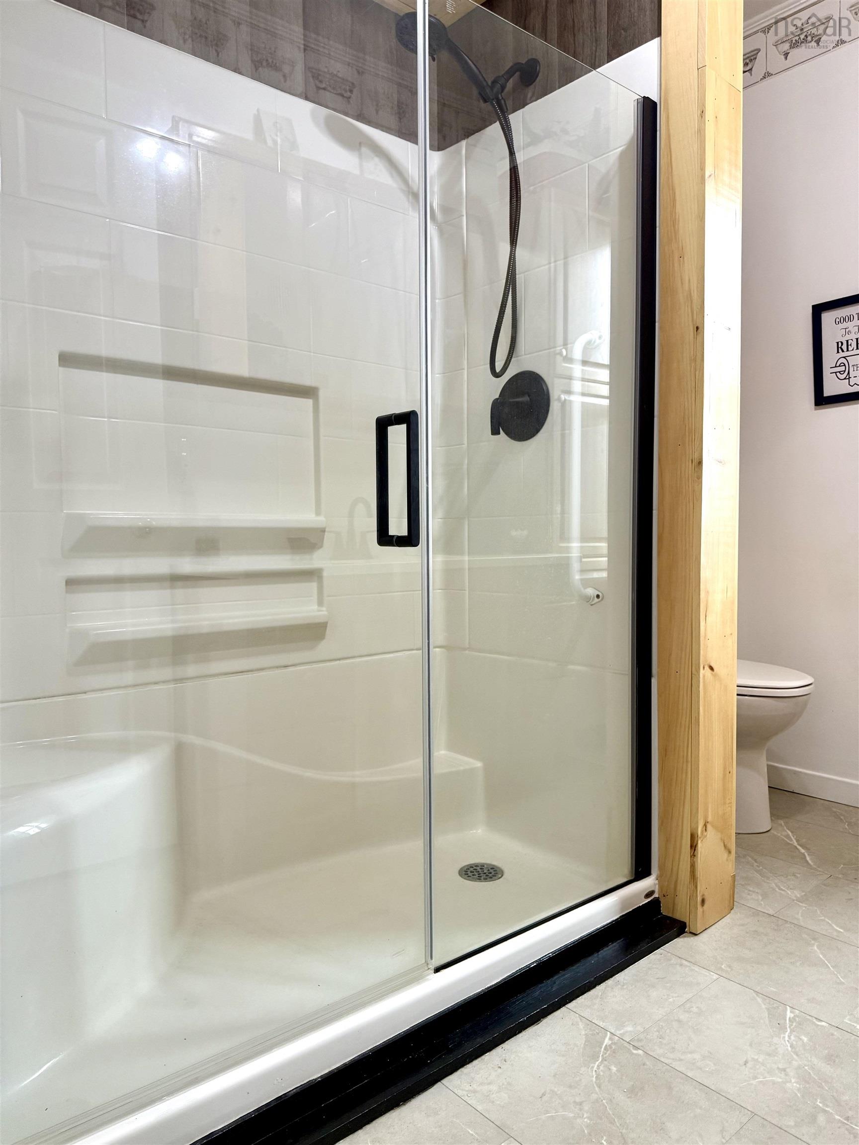 $189,900.00: 253 Lower Cove Road, Lower Cove