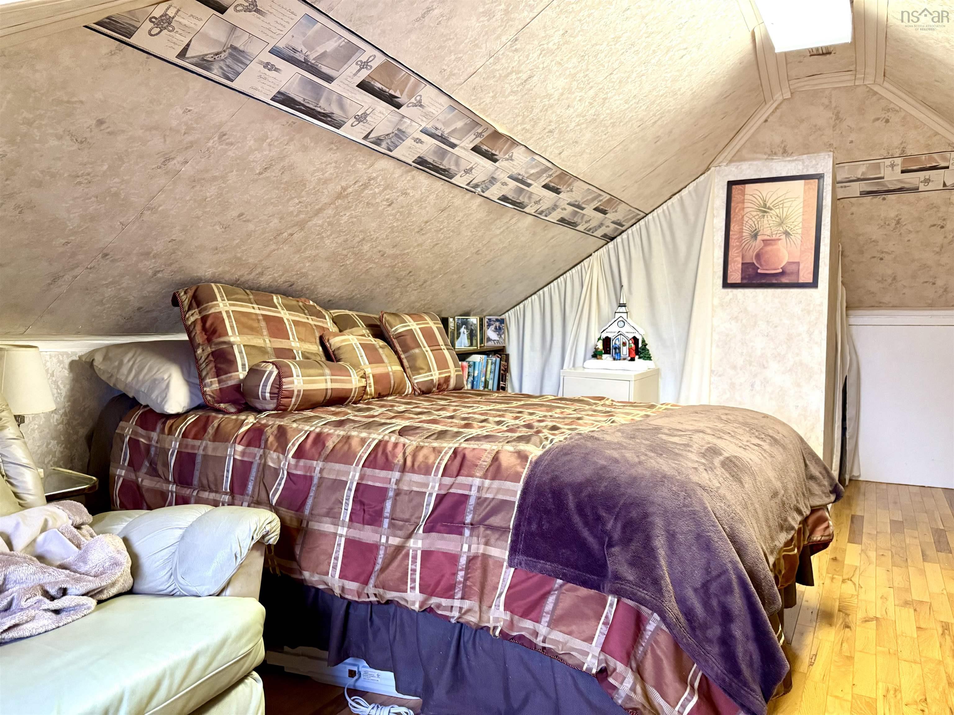 $189,900.00: 253 Lower Cove Road, Lower Cove