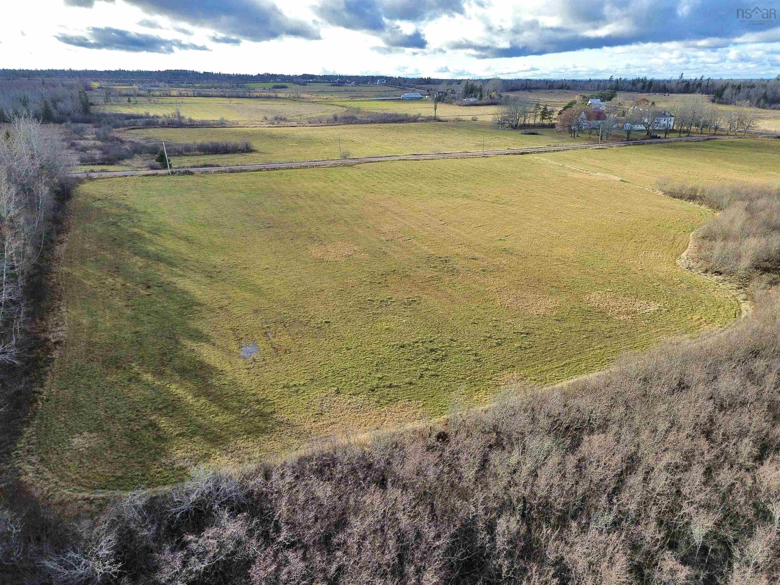 $89,900.00: V/L 6 Highway, Amherst Head