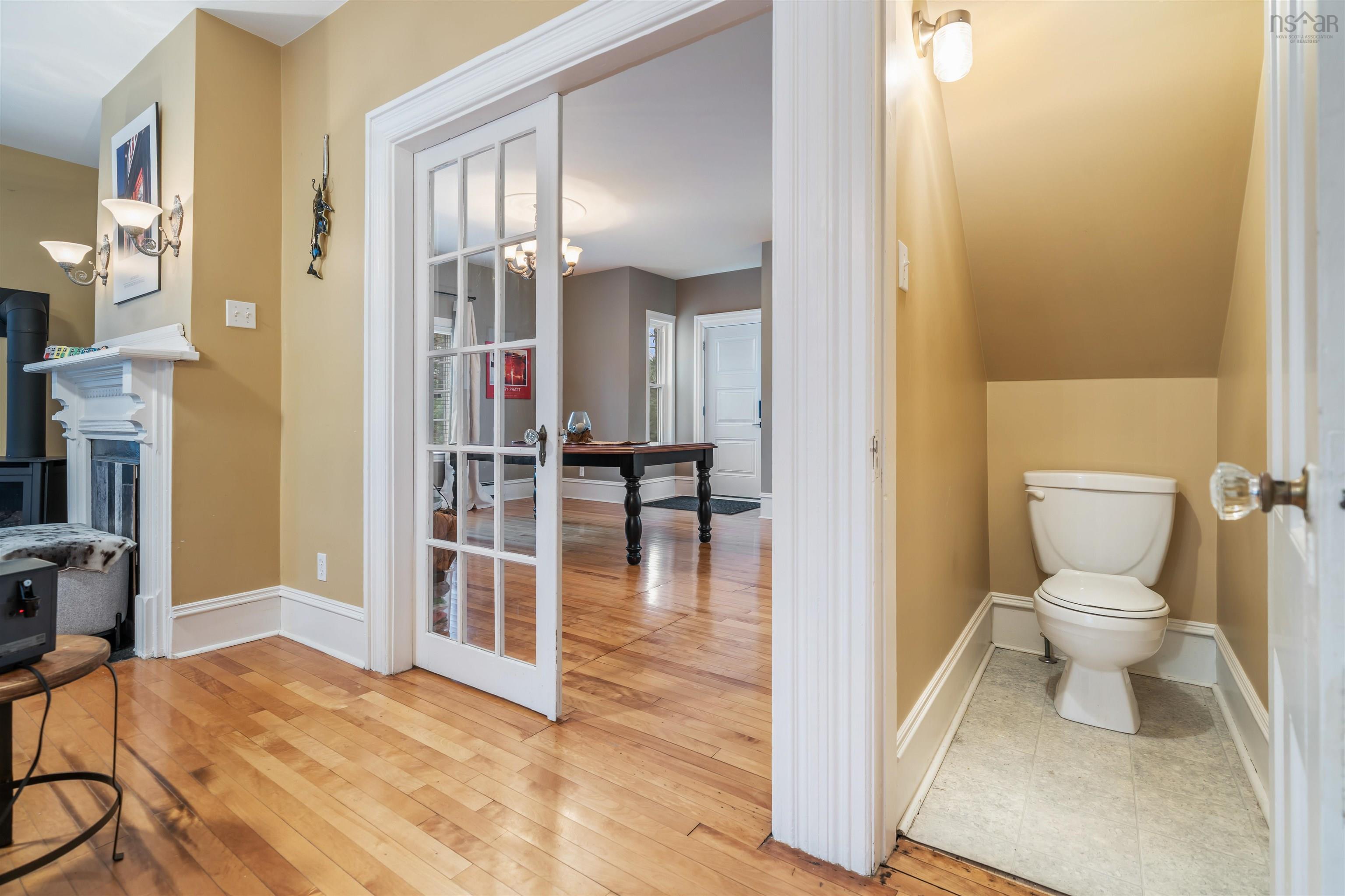 $449,900.00: 1273 North Main Street, Westville