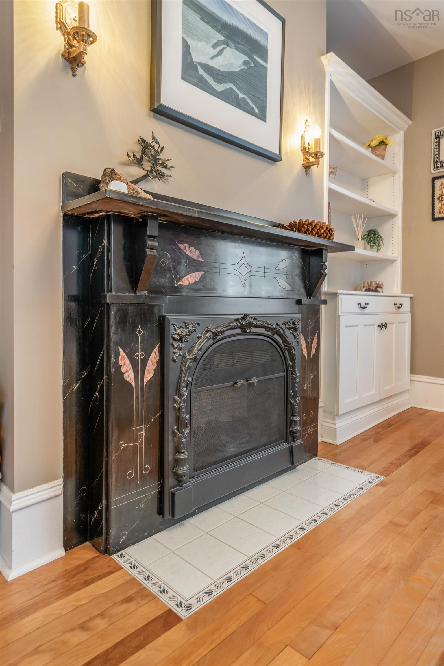 $449,900.00: 1273 North Main Street, Westville