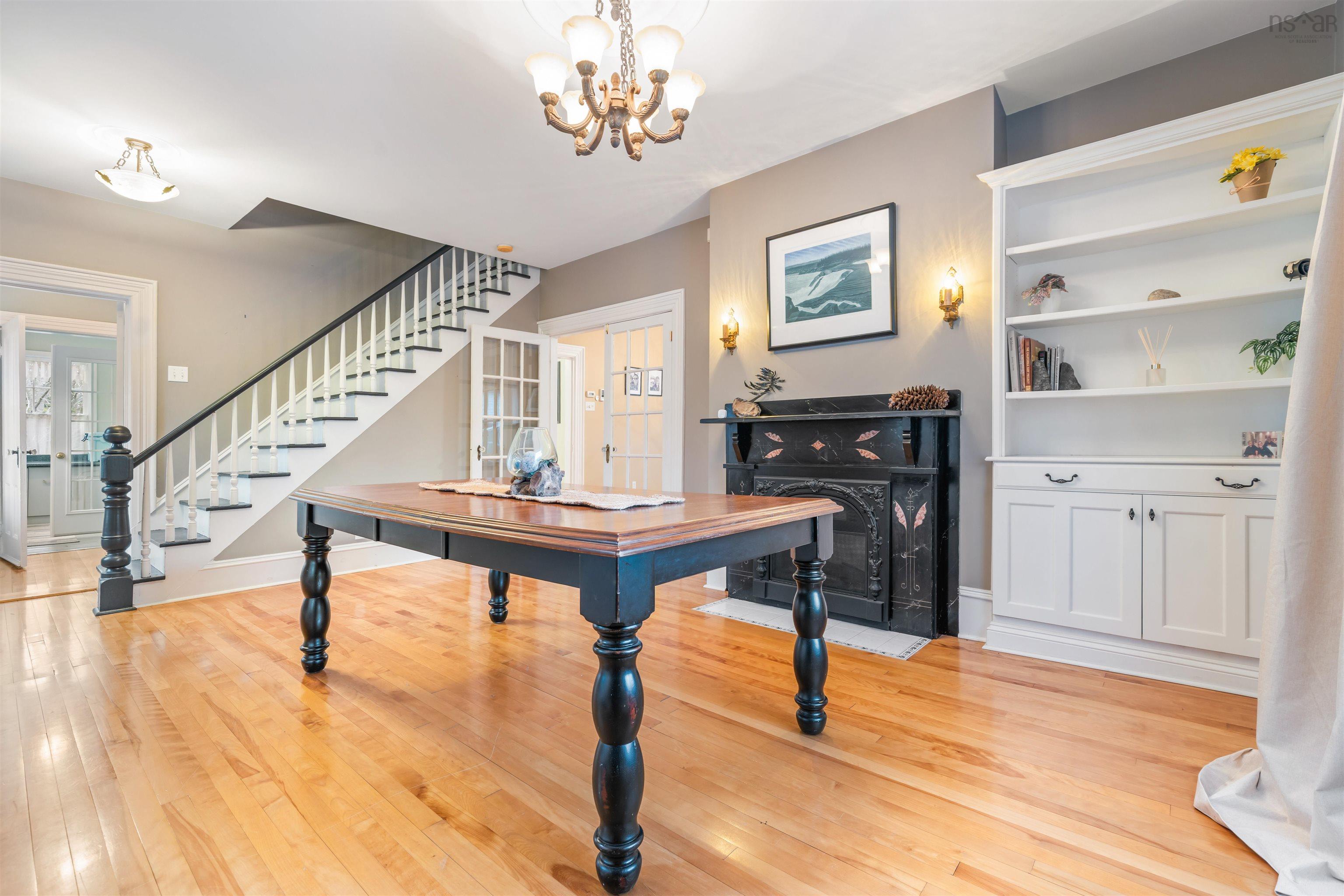 $449,900.00: 1273 North Main Street, Westville