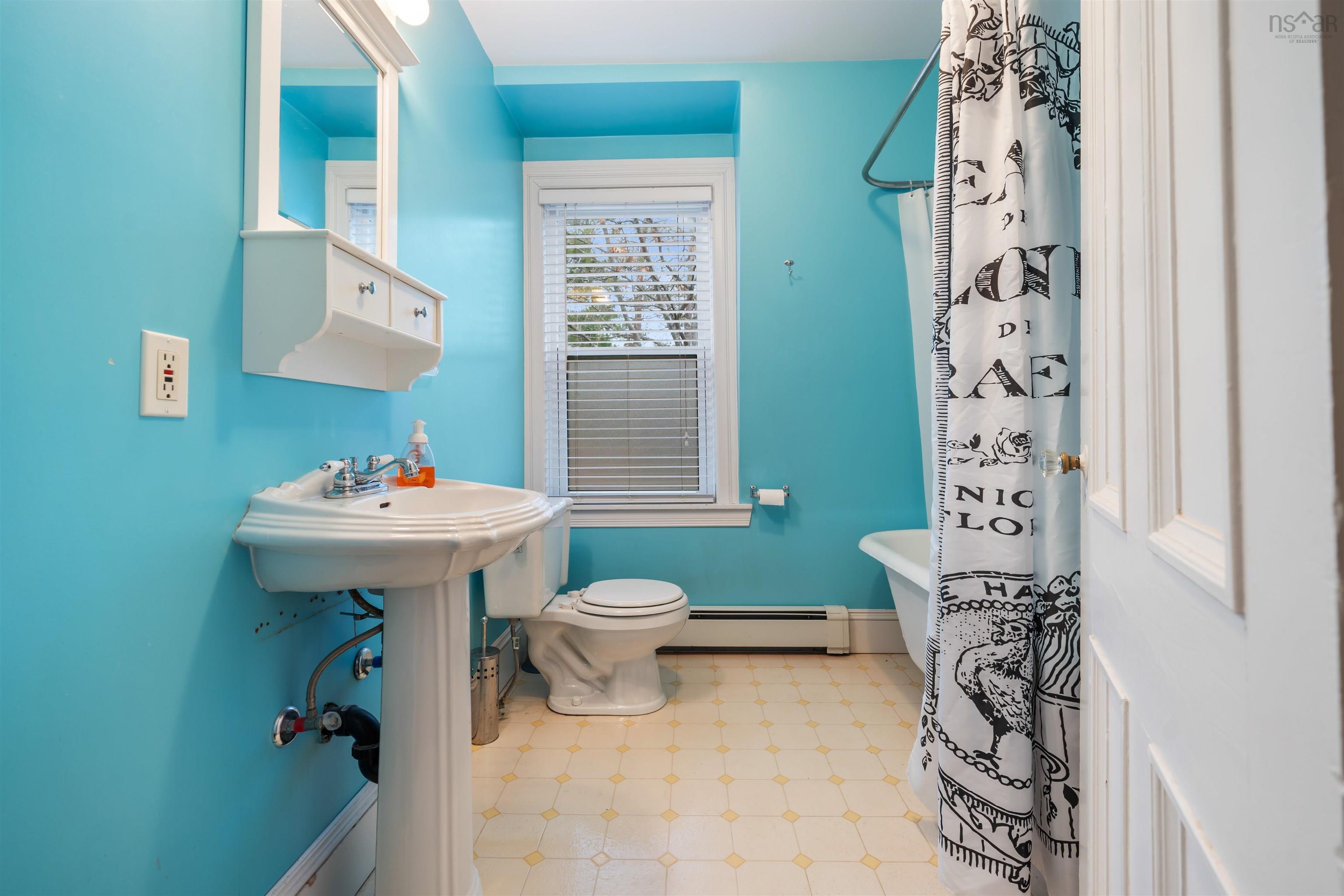 $449,900.00: 1273 North Main Street, Westville