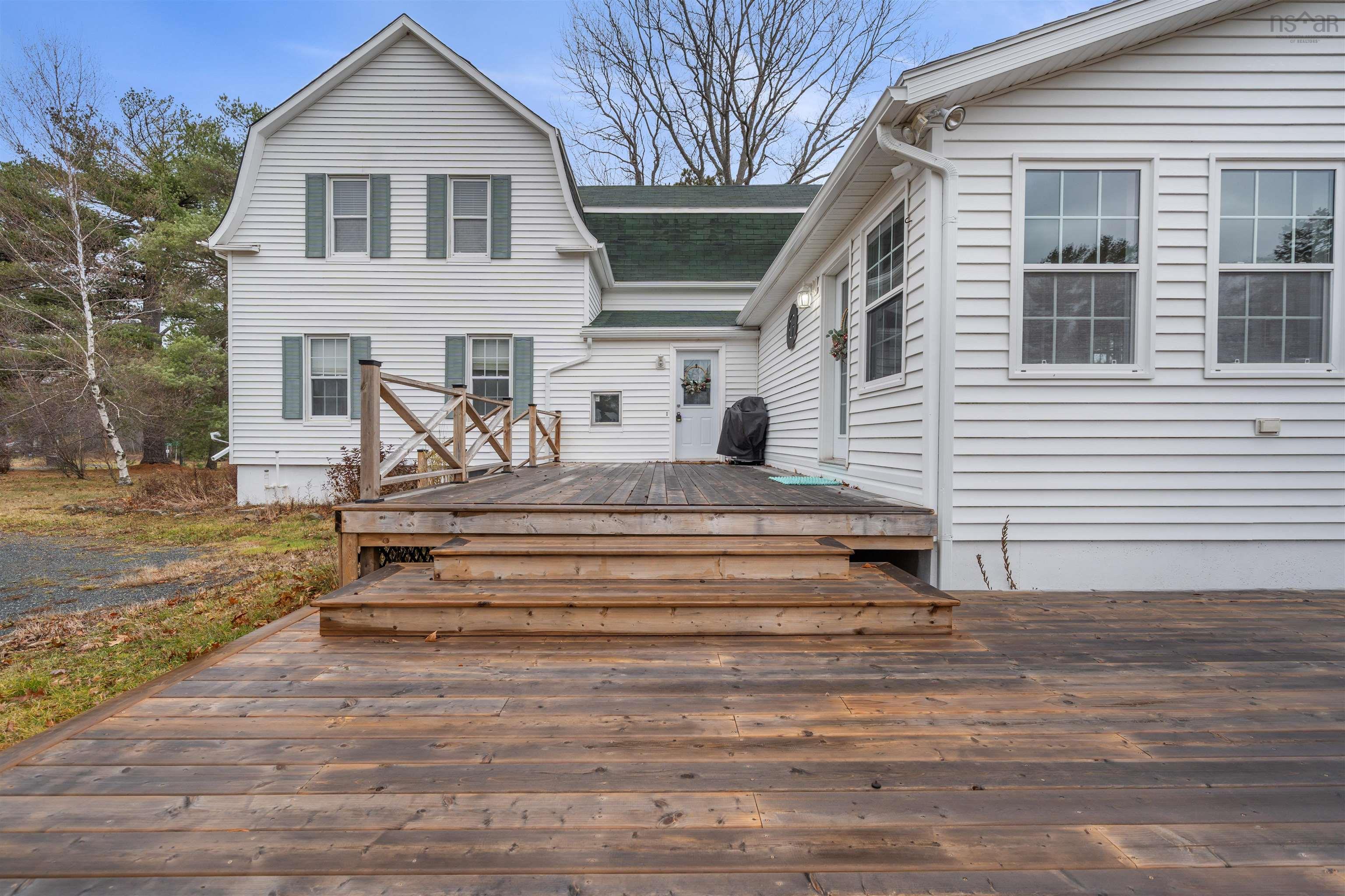 $449,900.00: 1273 North Main Street, Westville