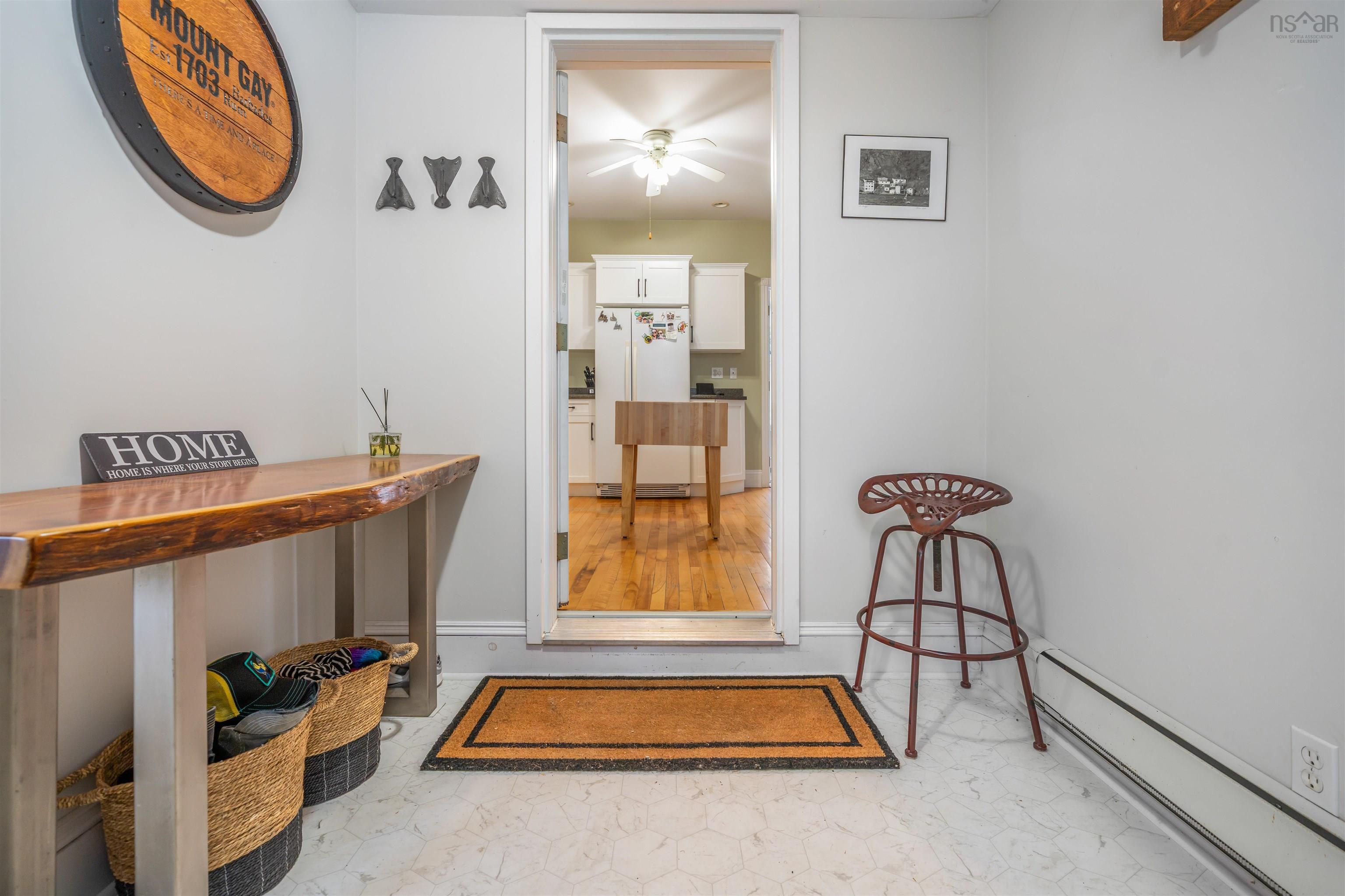 $449,900.00: 1273 North Main Street, Westville