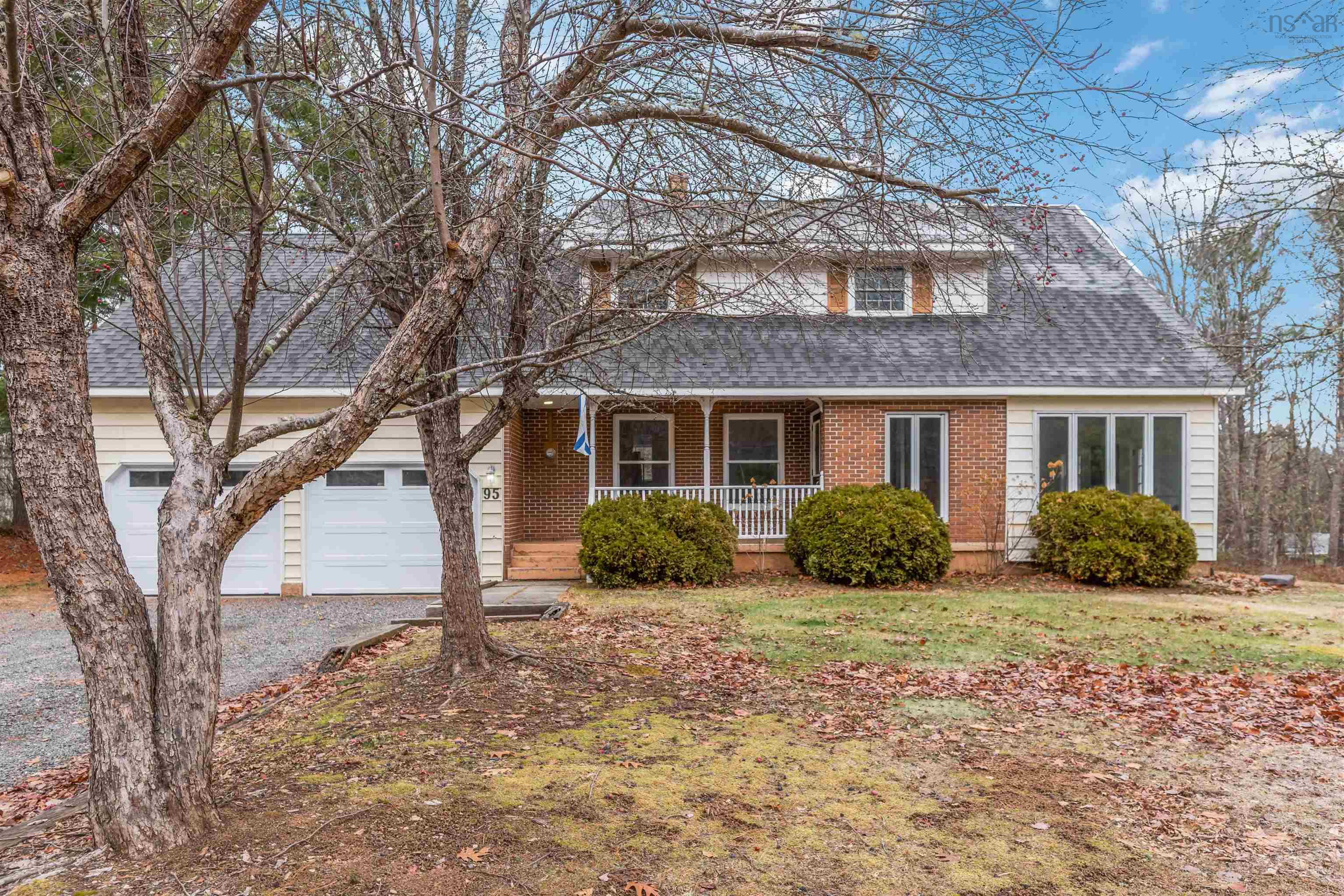 $540,000.00: 95 Bentwood Crescent, Cambridge