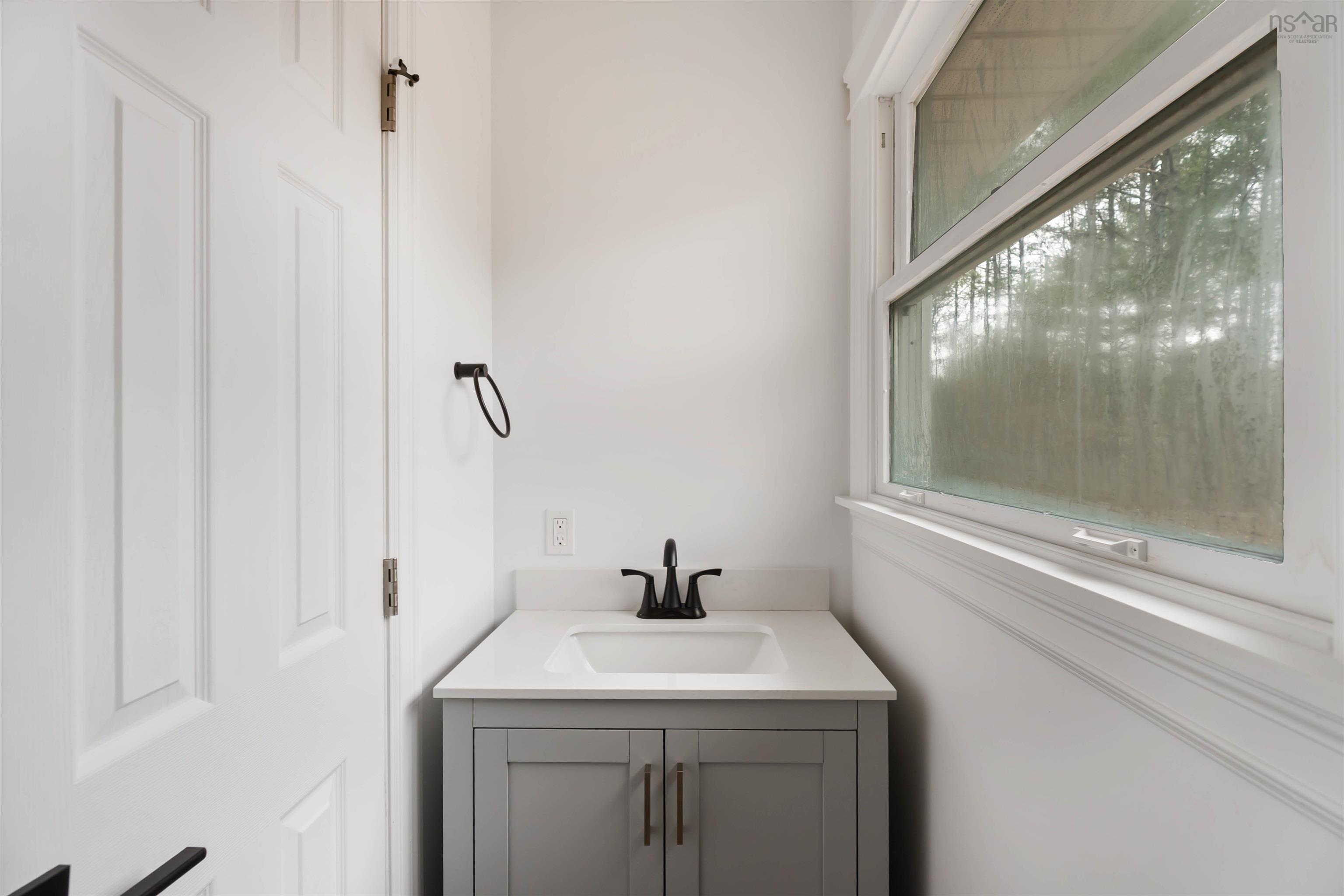 $540,000.00: 95 Bentwood Crescent, Cambridge